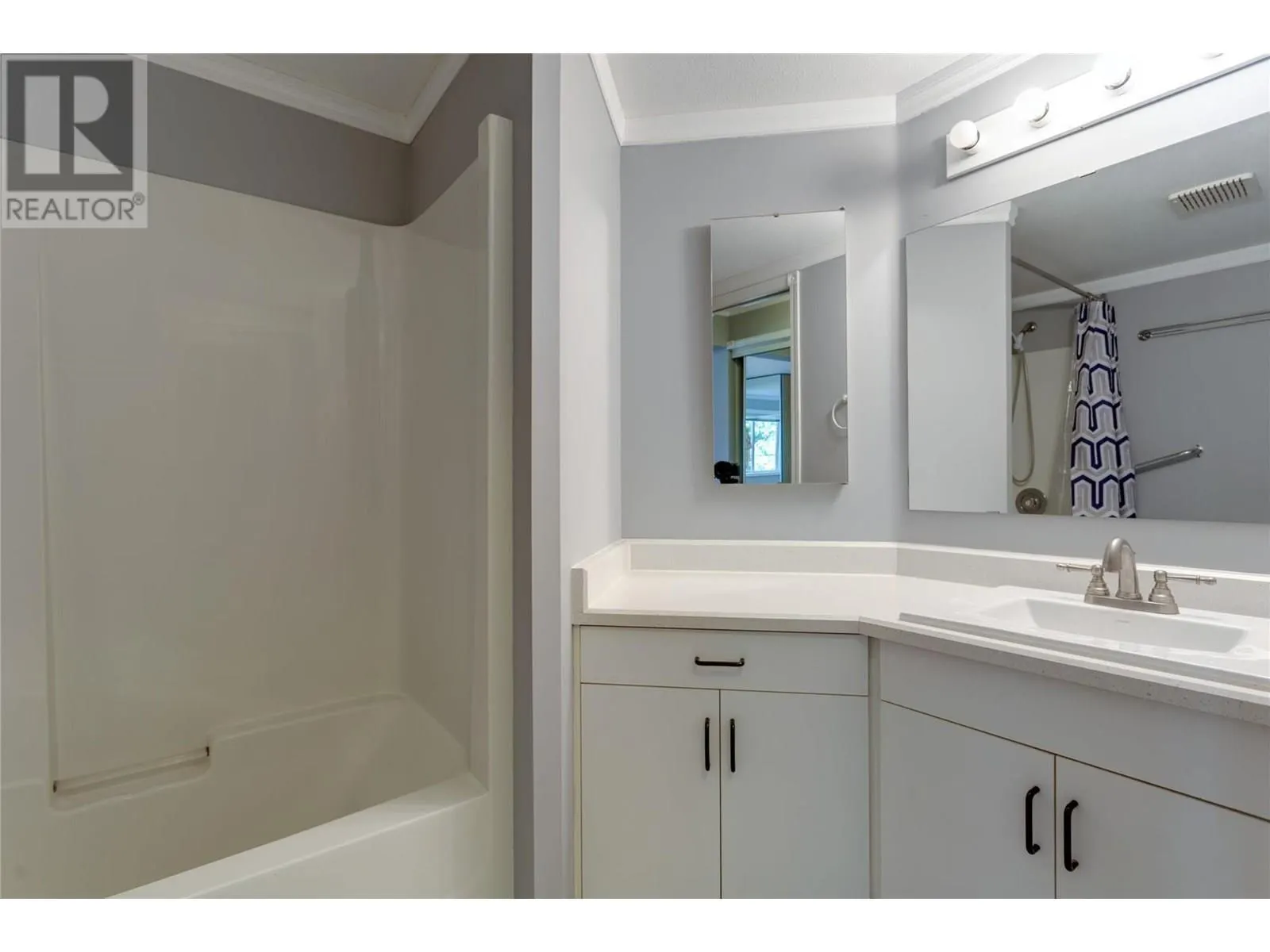575 Doyle Avenue Unit# 201 Lot# 7