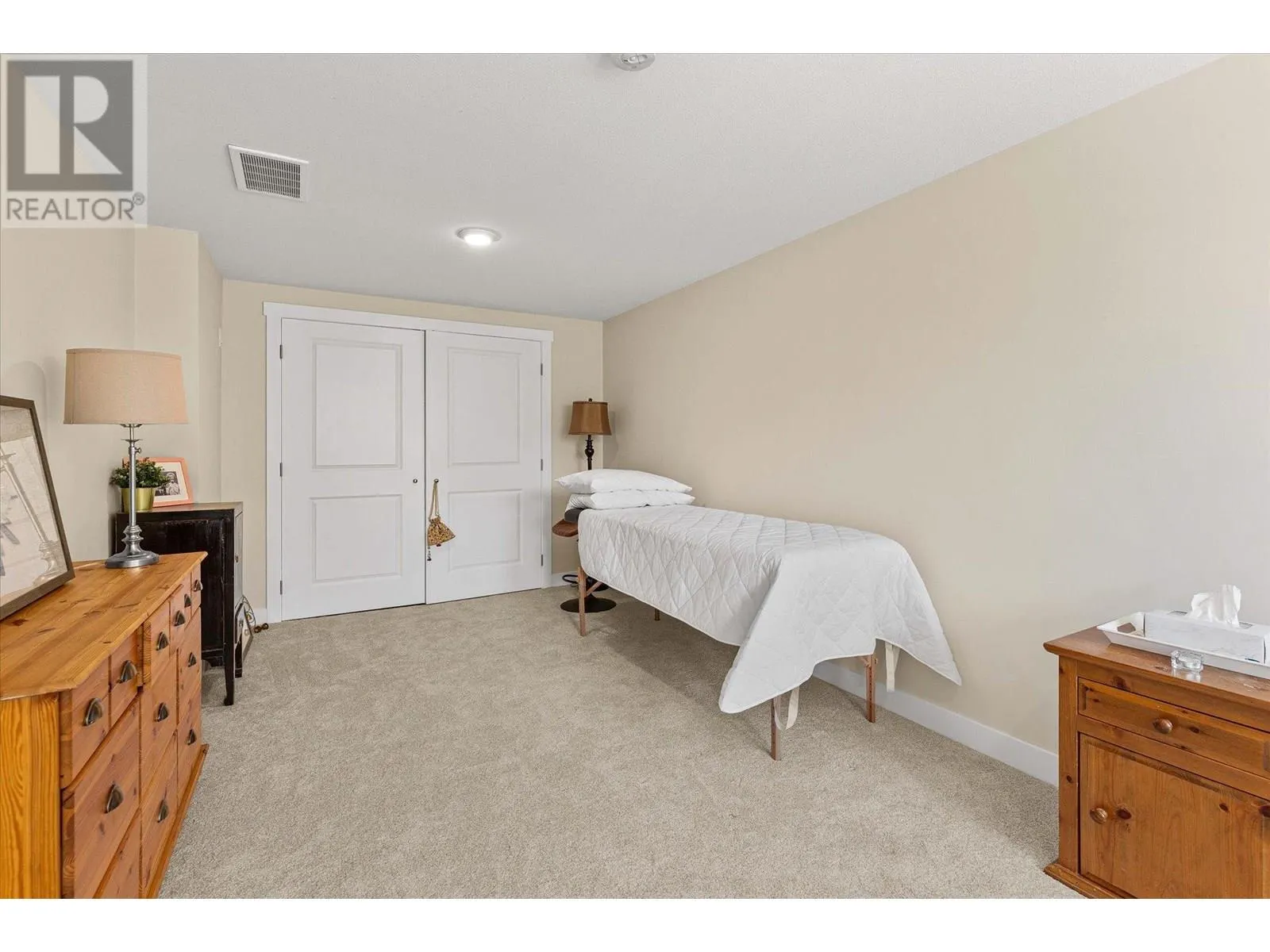 2893 Robinson Road Unit# 11