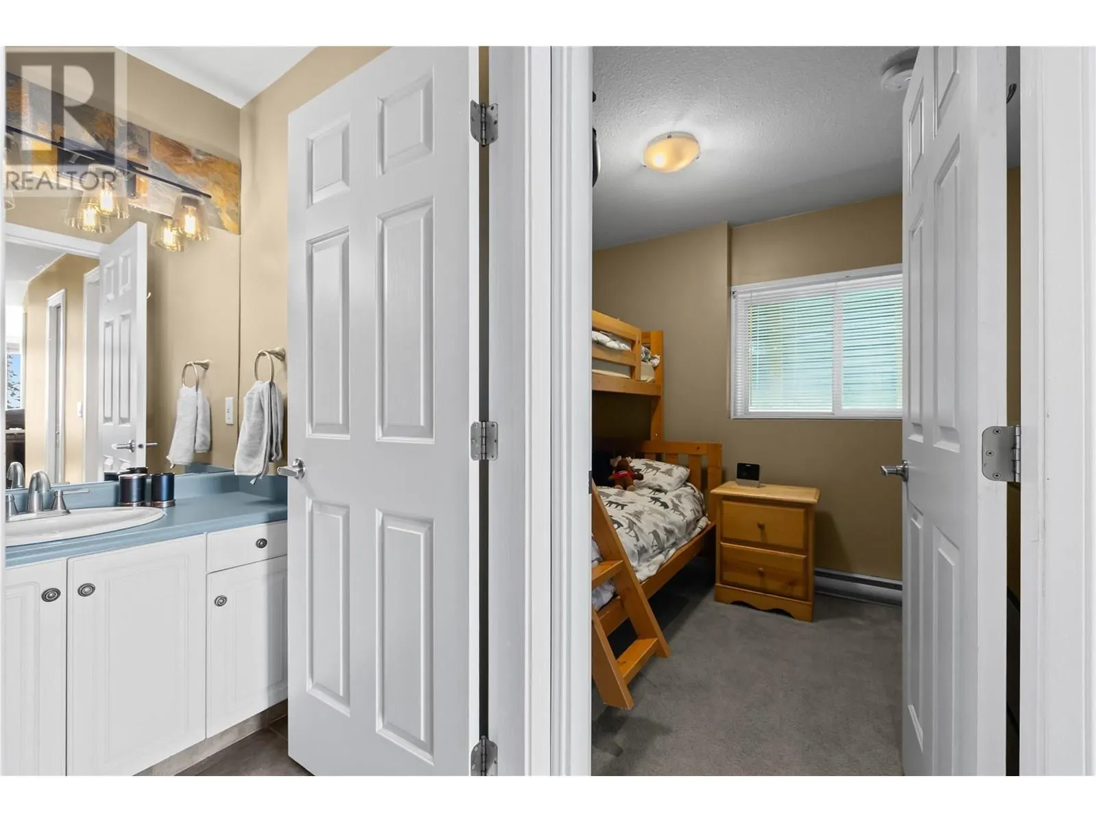 5965 Snow Pines Crescent Unit# D