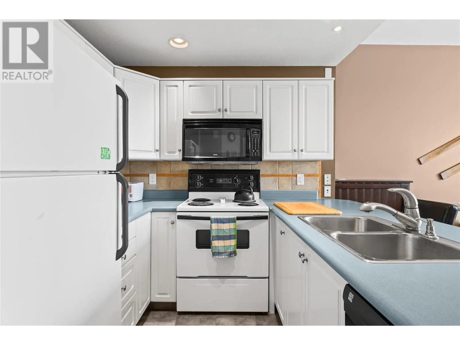 5965 Snow Pines Crescent Unit# D