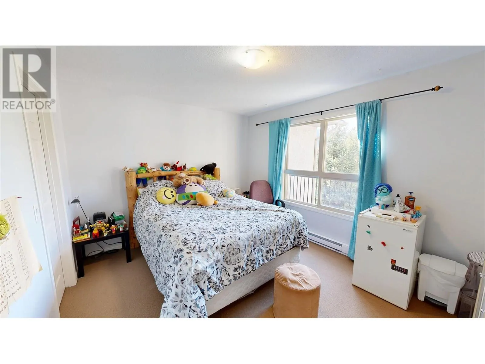 4875 RADIUM Boulevard Unit# 303