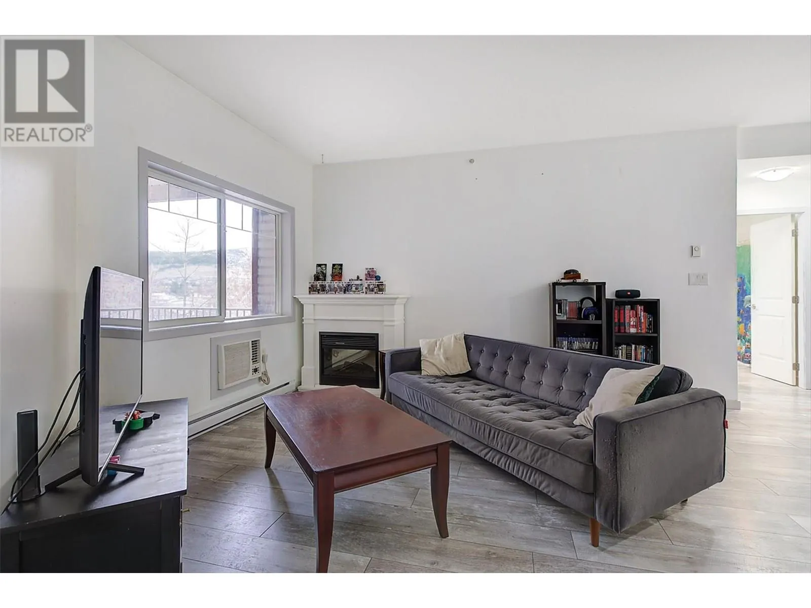 345 Mills Road Unit# 305