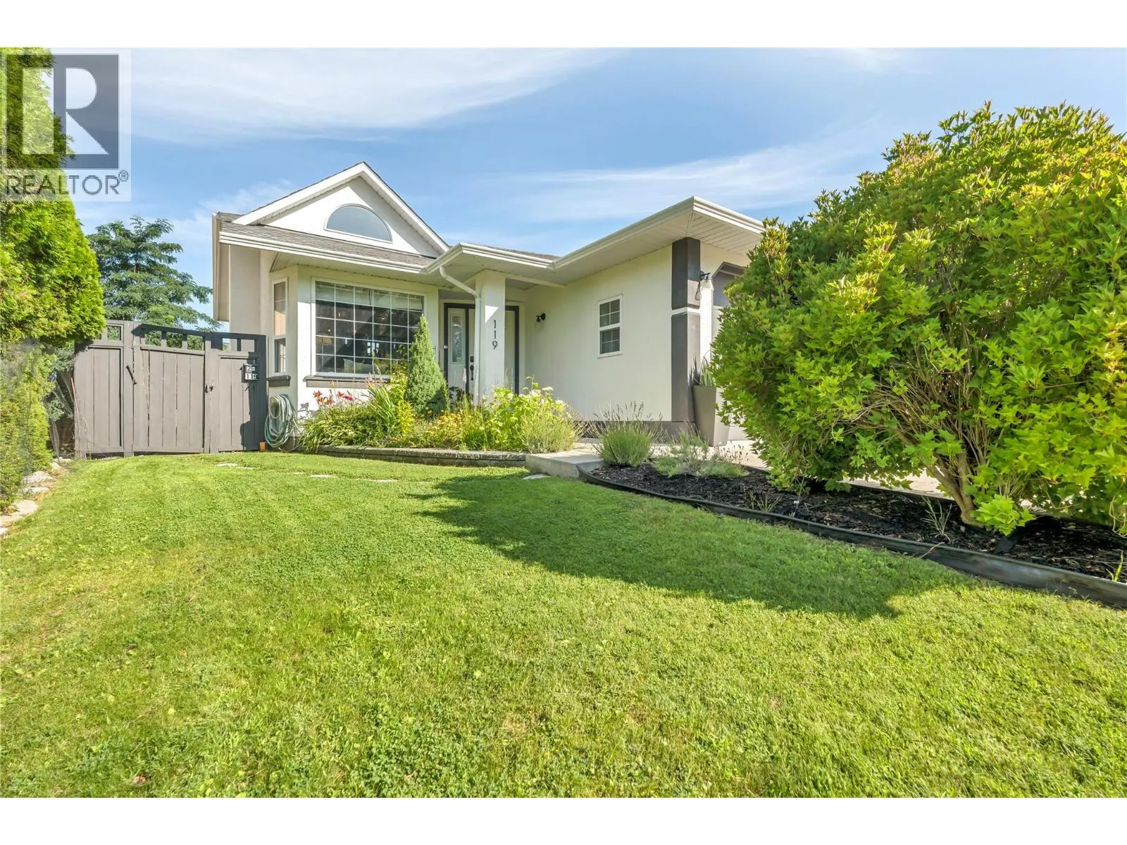 119 STOCKS Crescent