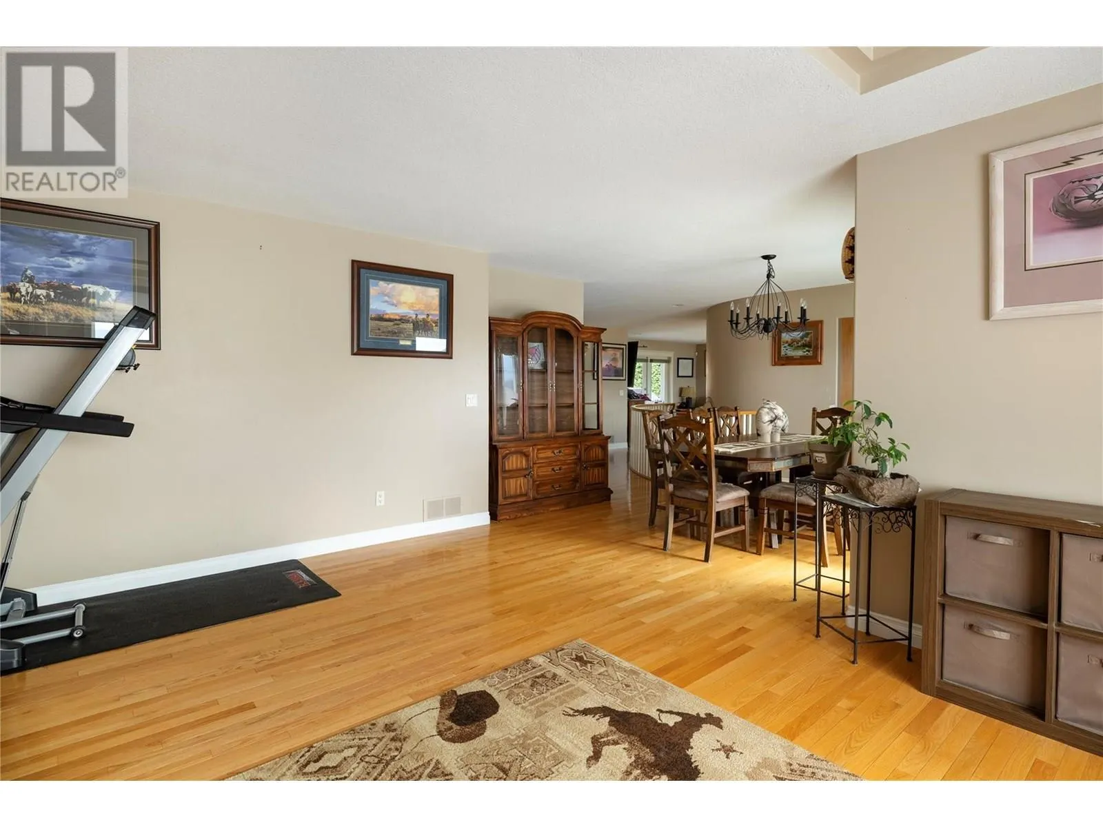 685 Mt York Drive