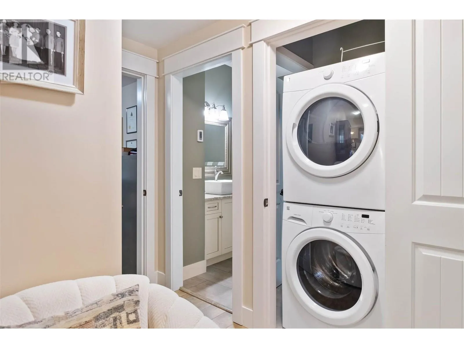 1297 Tanemura Crescent