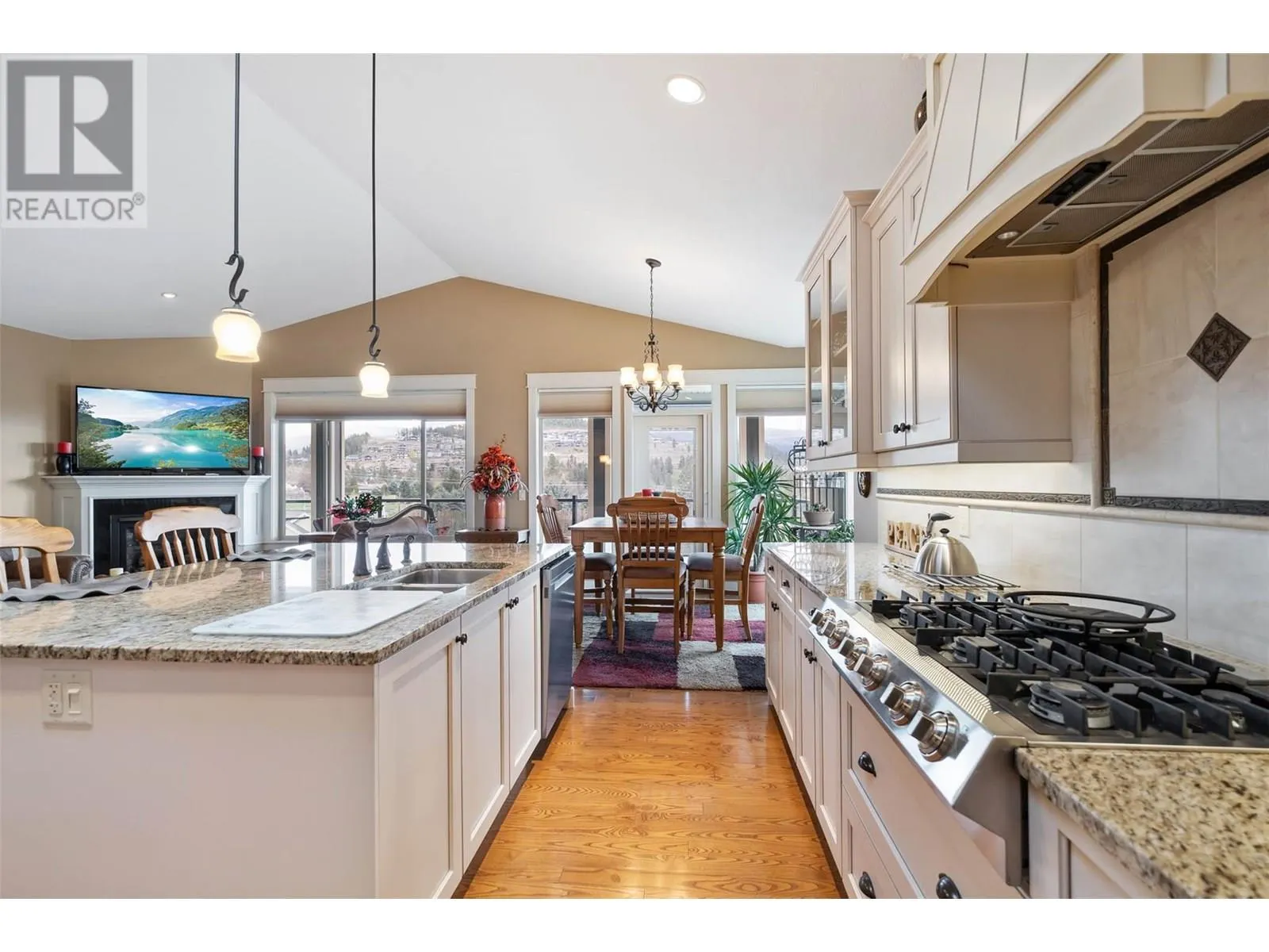 1297 Tanemura Crescent