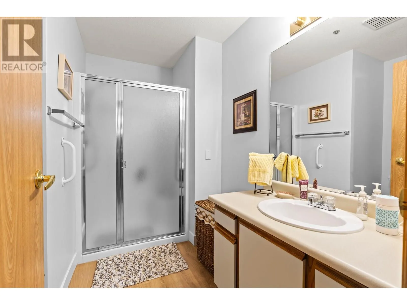 1045 Sutherland Avenue Unit# 309
