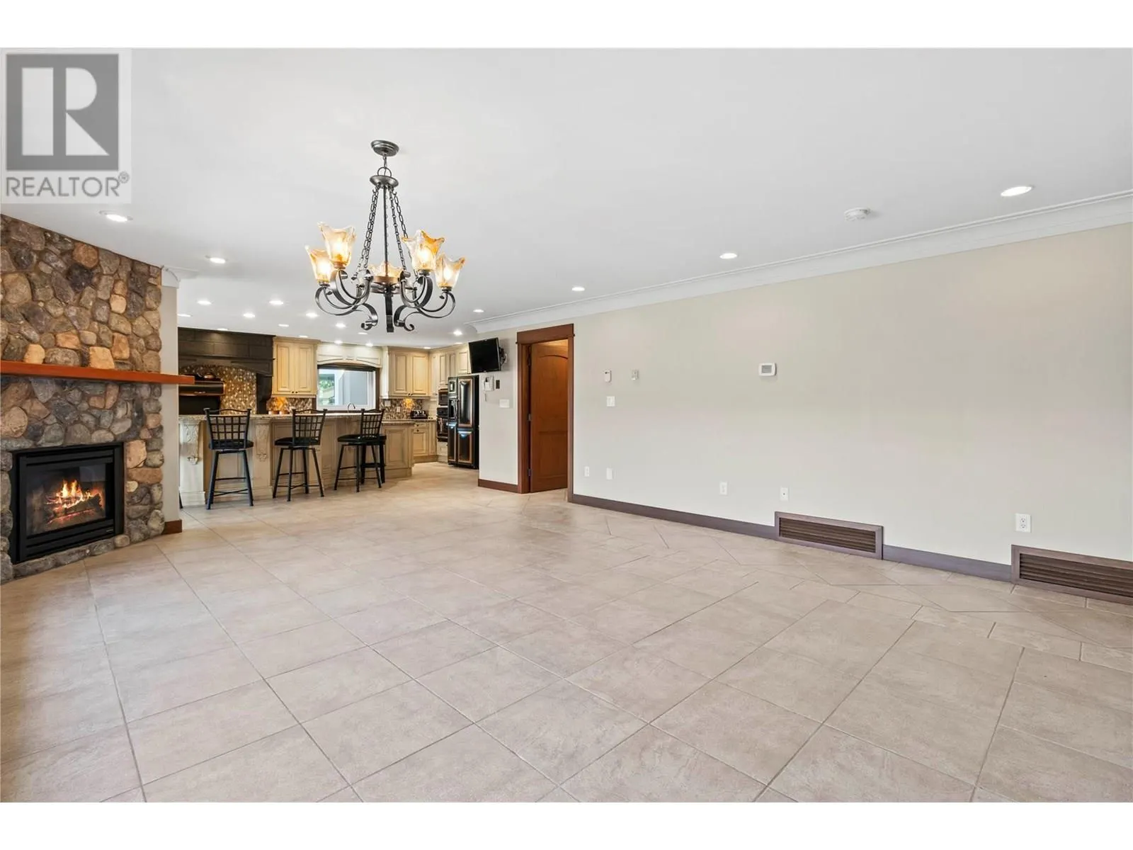 2471 Rocky Point Road