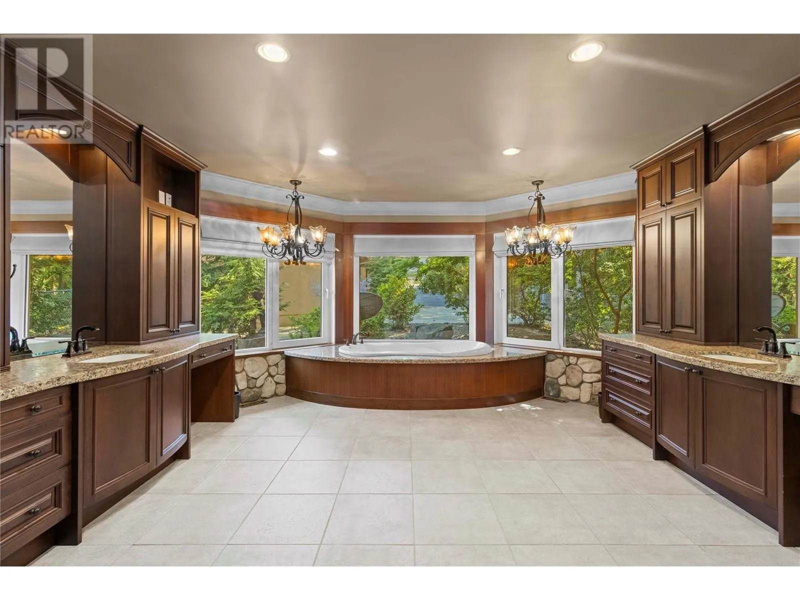 2471 Rocky Point Road