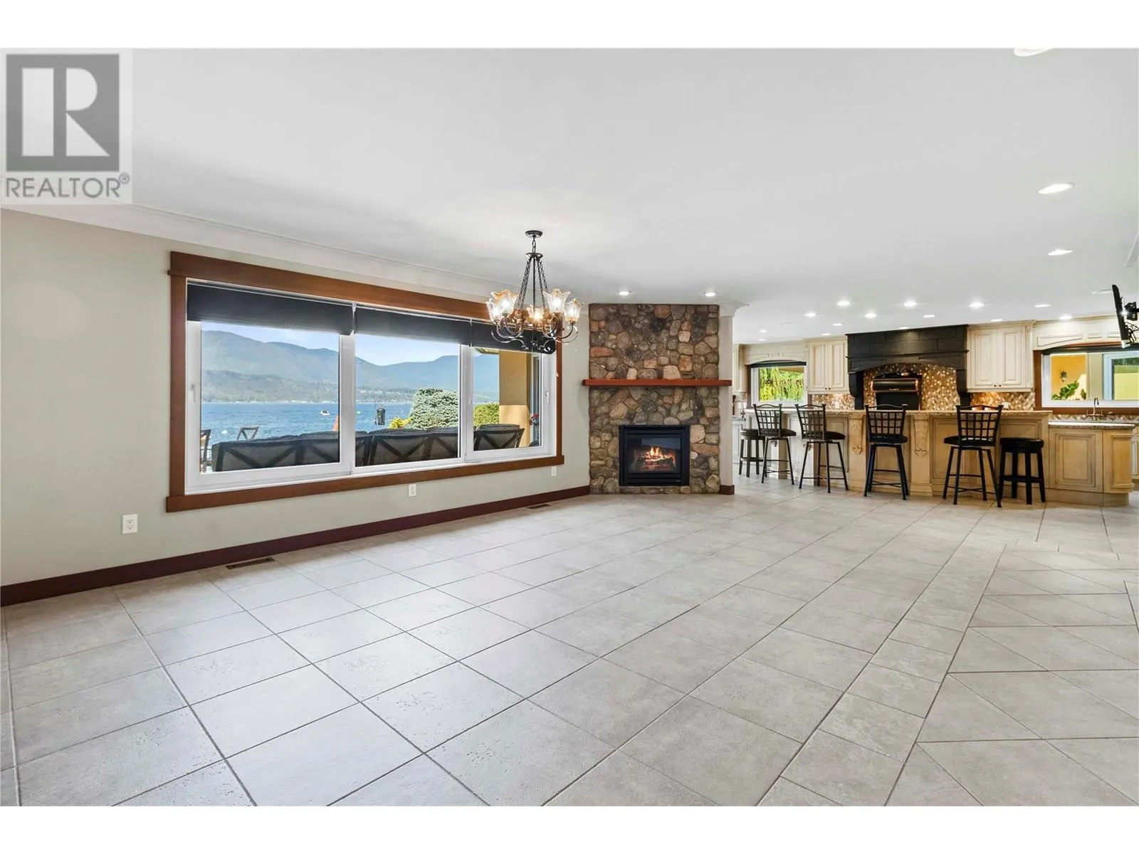 2471 Rocky Point Road