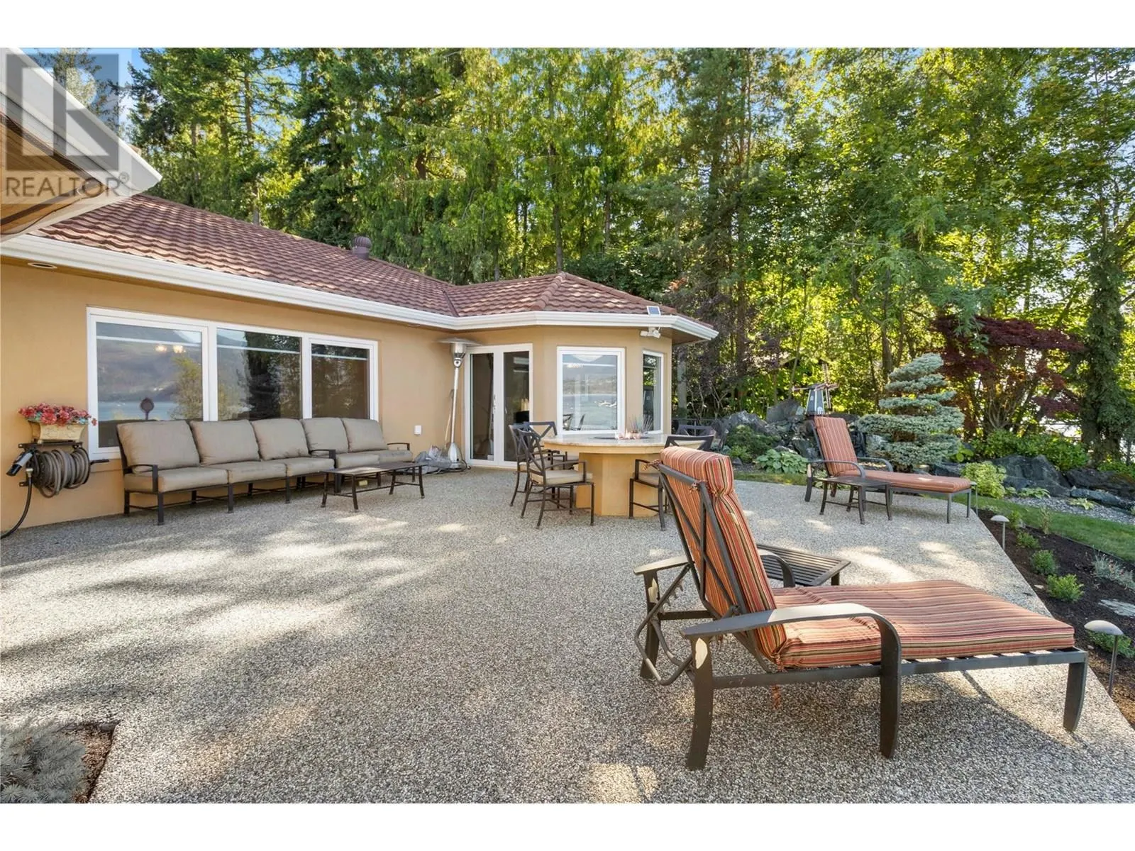 2471 Rocky Point Road