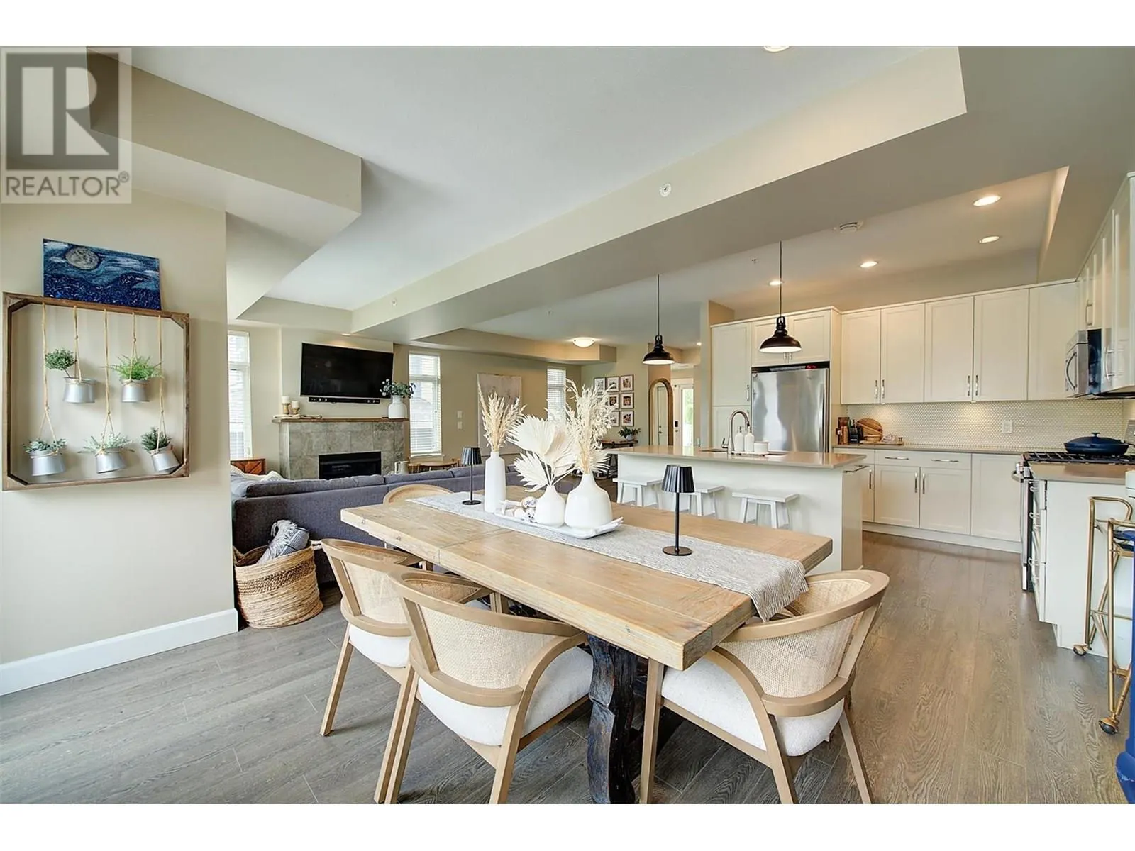 12850 Stillwater Court Unit# 11