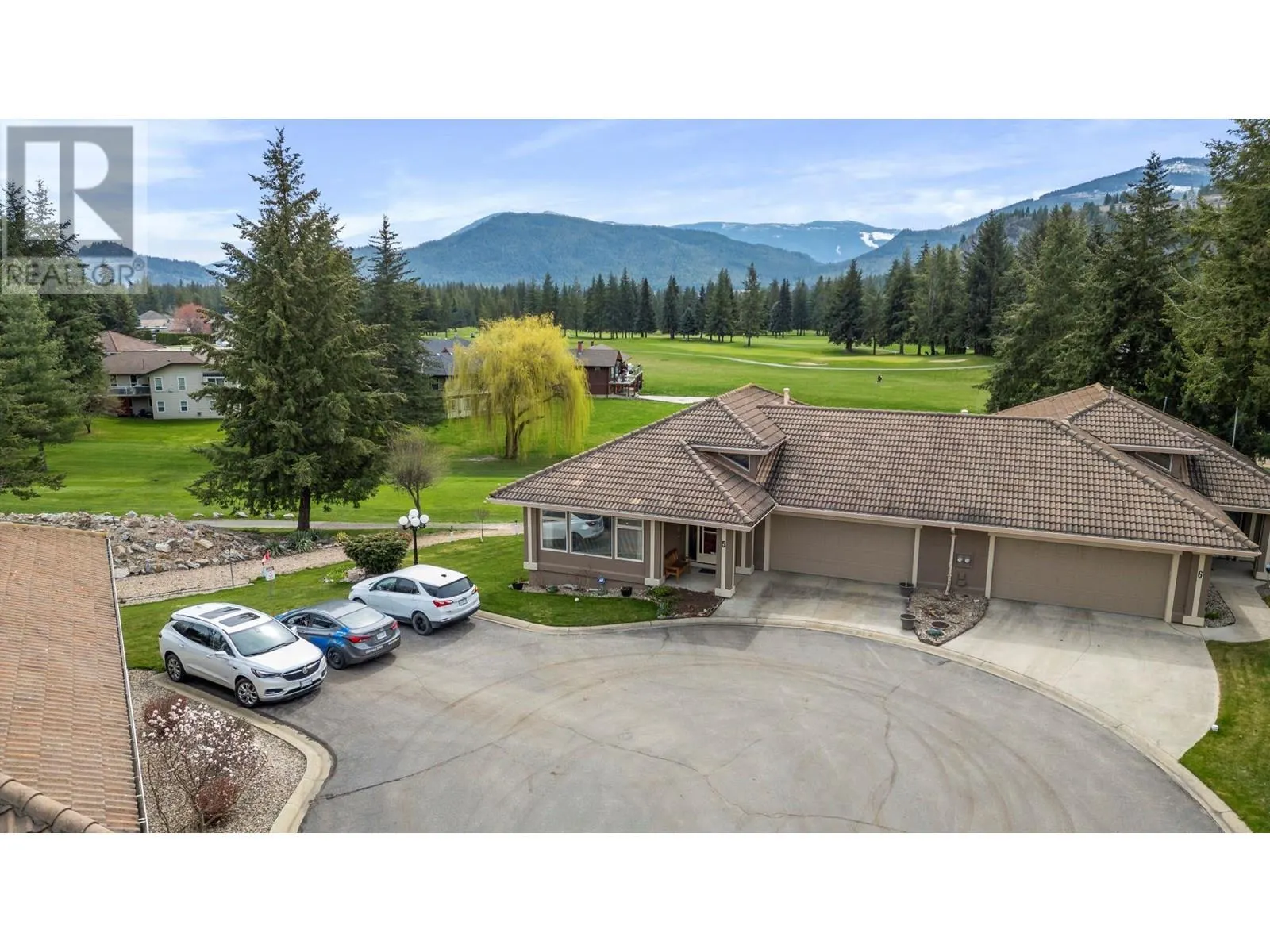 2550 Golf Course Drive Unit# 5