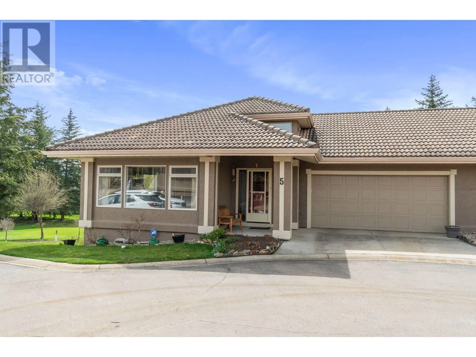2550 Golf Course Drive Unit# 5