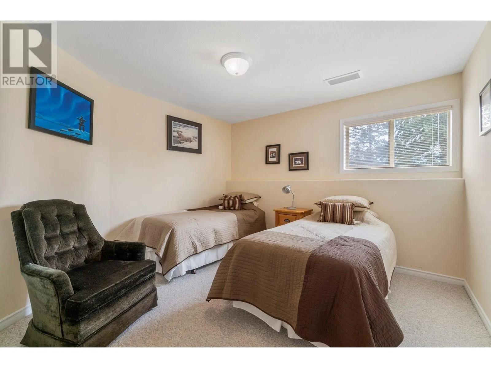 2550 Golf Course Drive Unit# 5