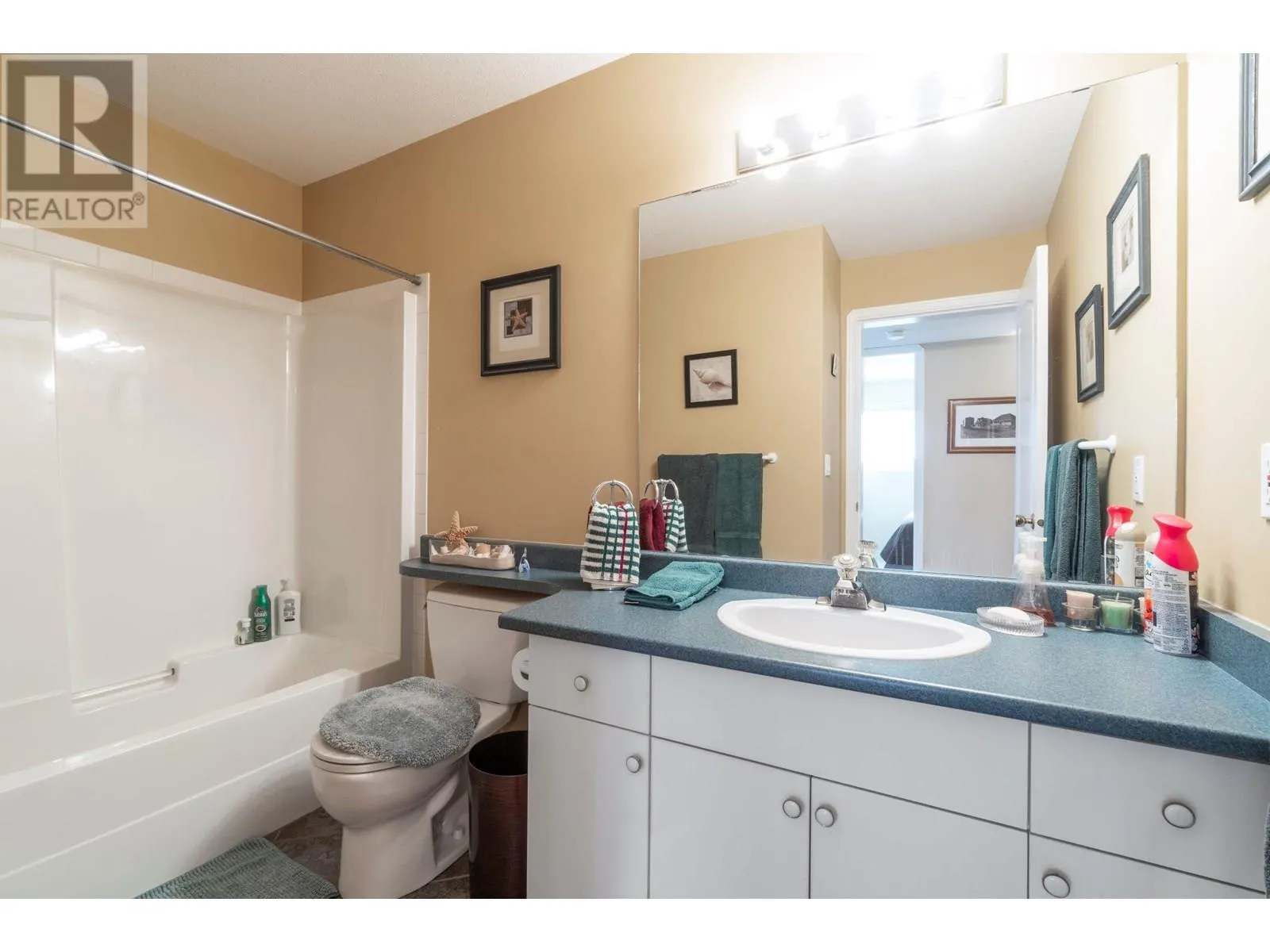 2550 Golf Course Drive Unit# 5