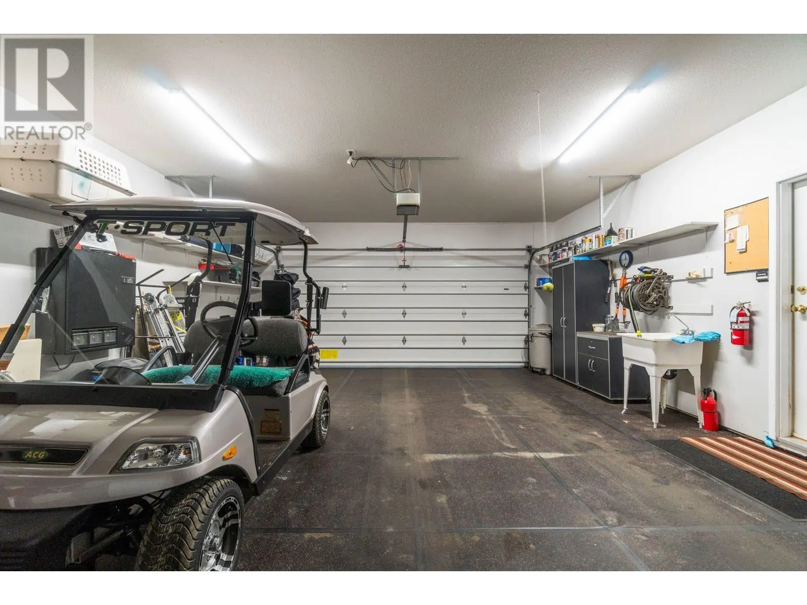 2550 Golf Course Drive Unit# 5