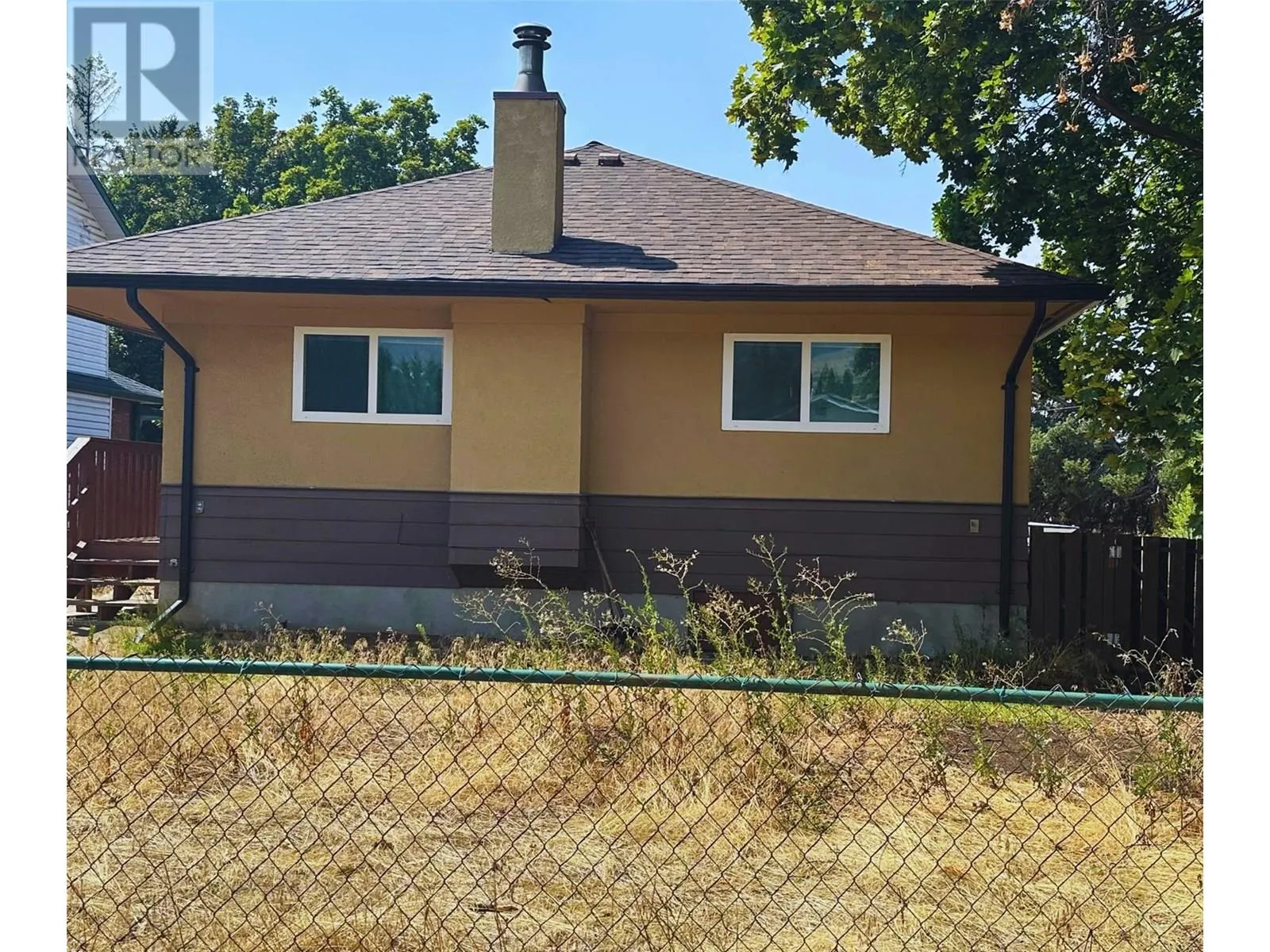 215 Mugford Road