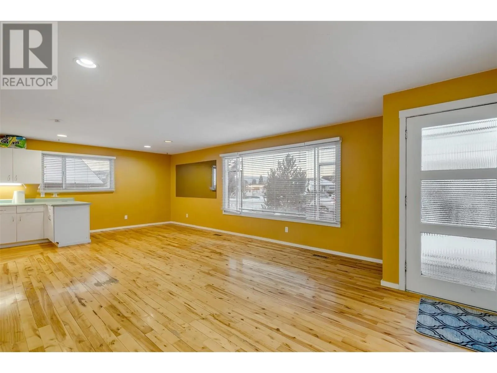 215 Mugford Road