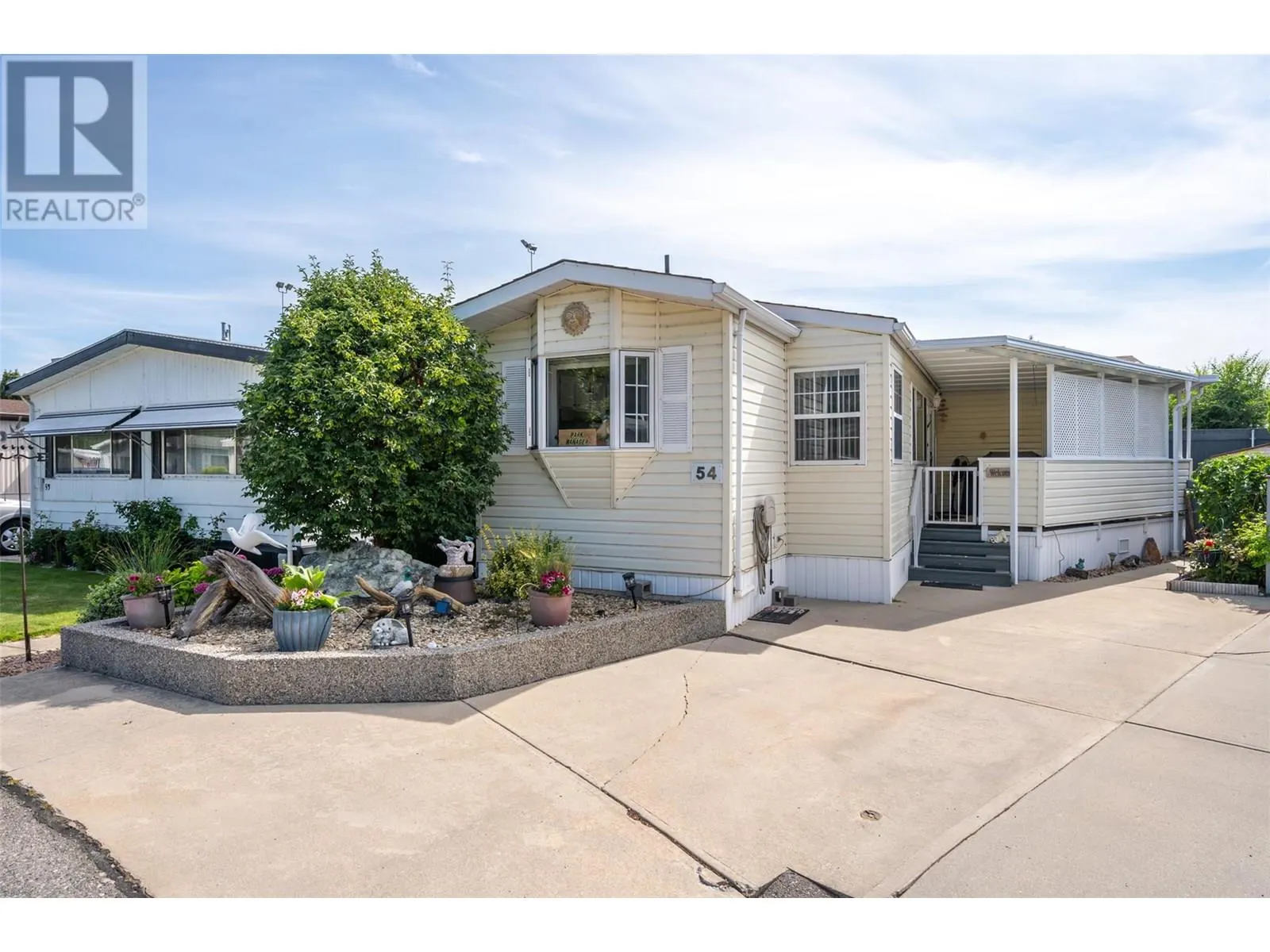 999 Burnaby Avenue Unit# 54