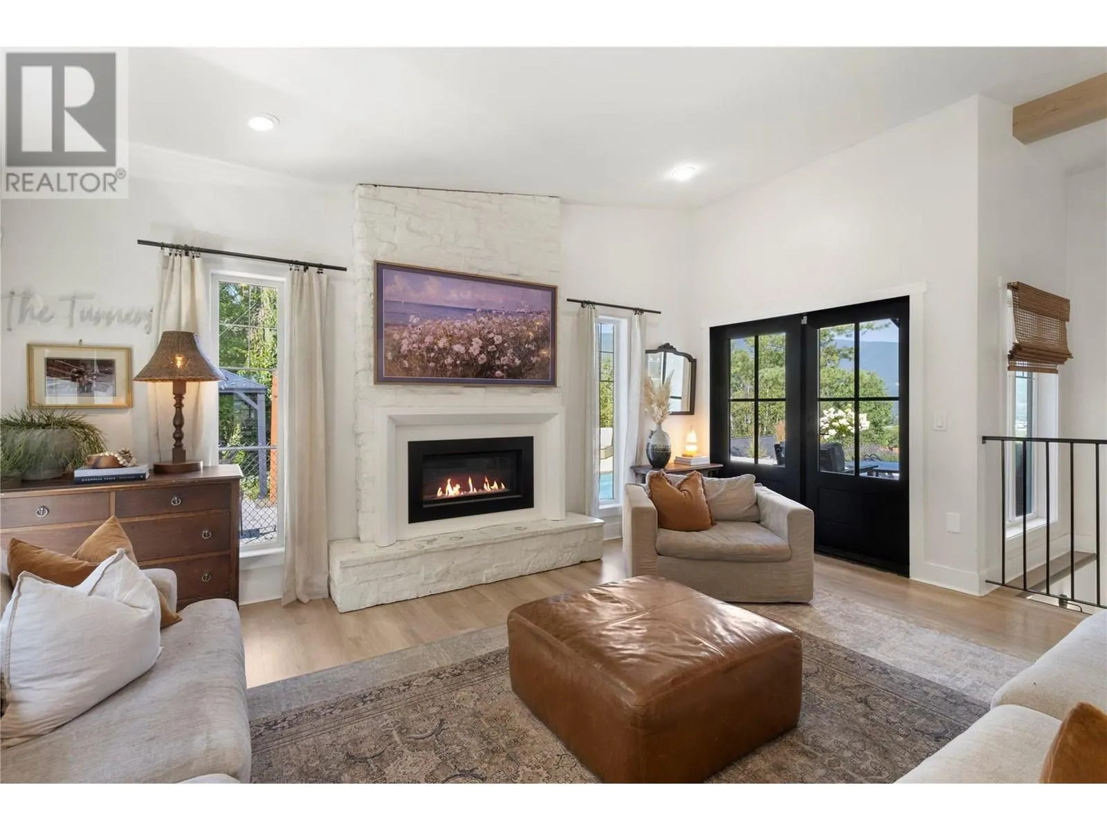 1800 Foothill Road SW