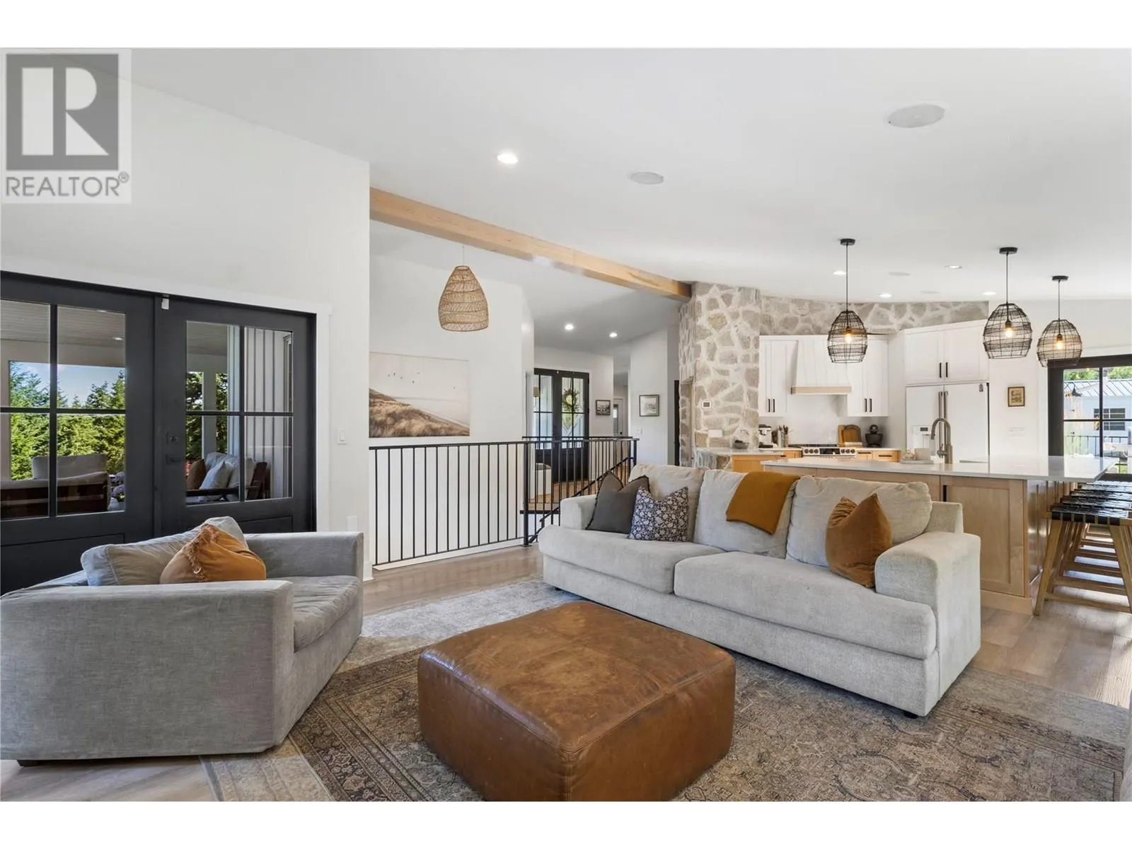 1800 Foothill Road SW
