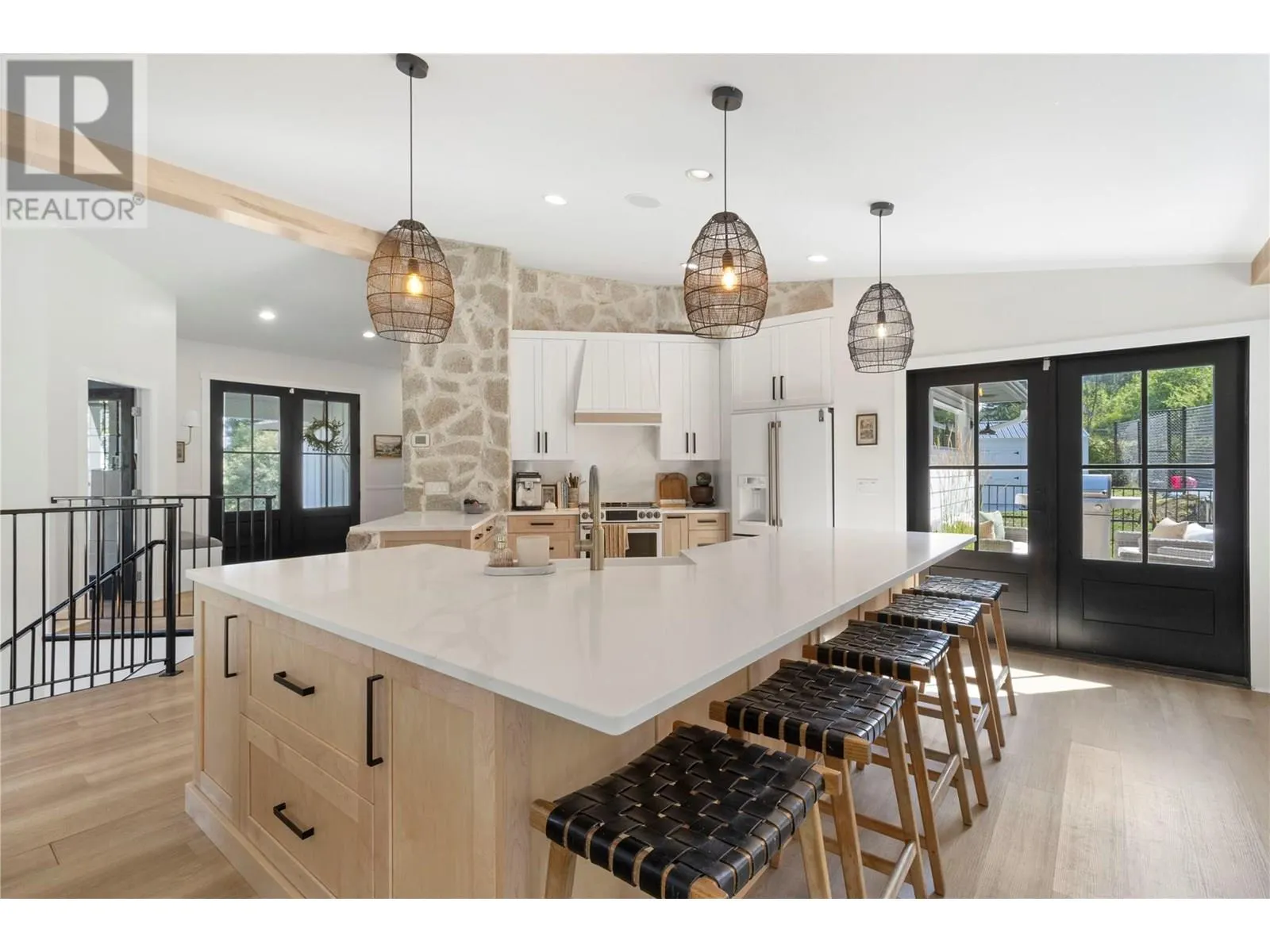 1800 Foothill Road SW