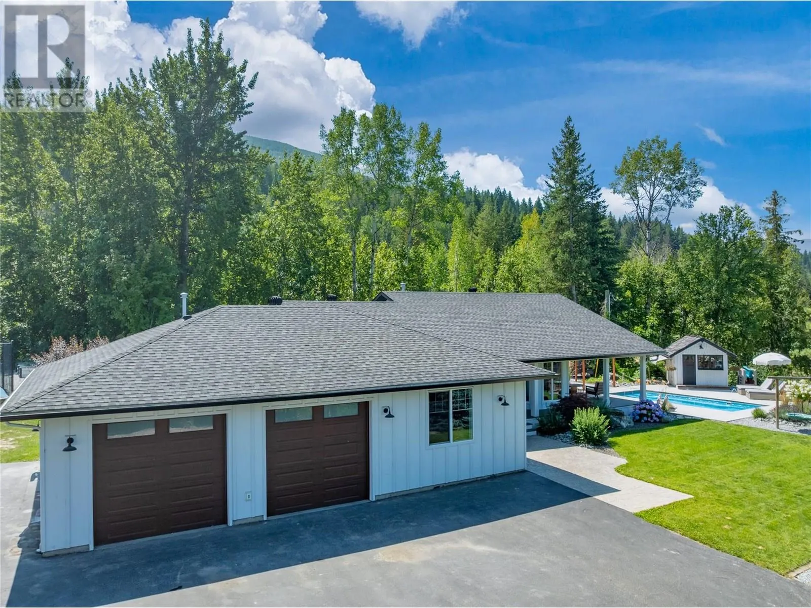 1800 Foothill Road SW