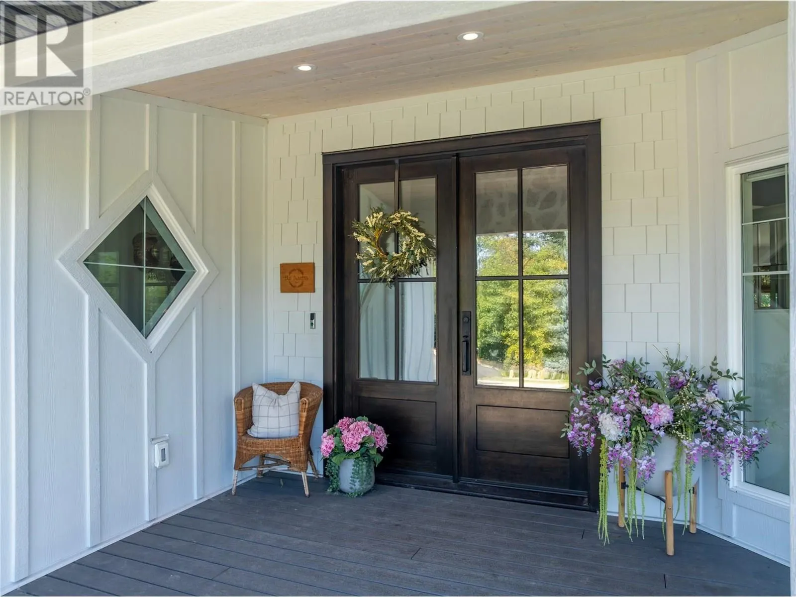 1800 Foothill Road SW