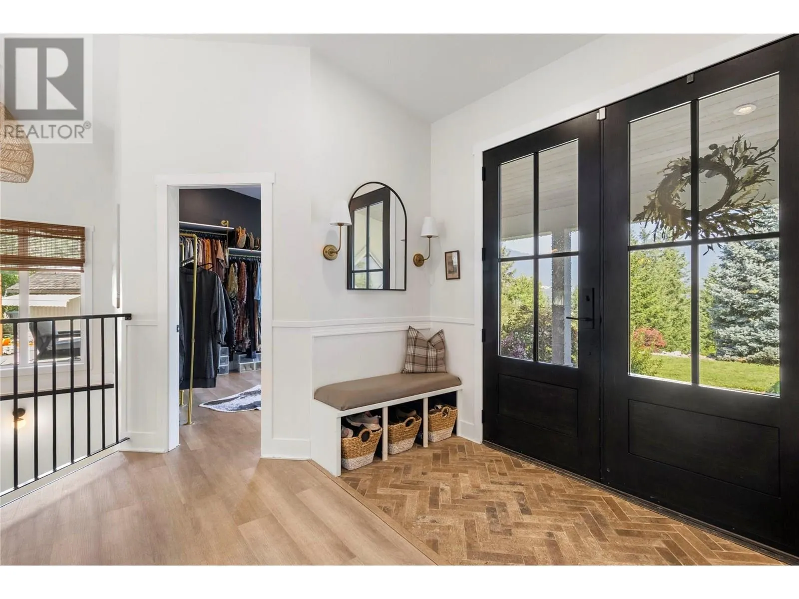 1800 Foothill Road SW
