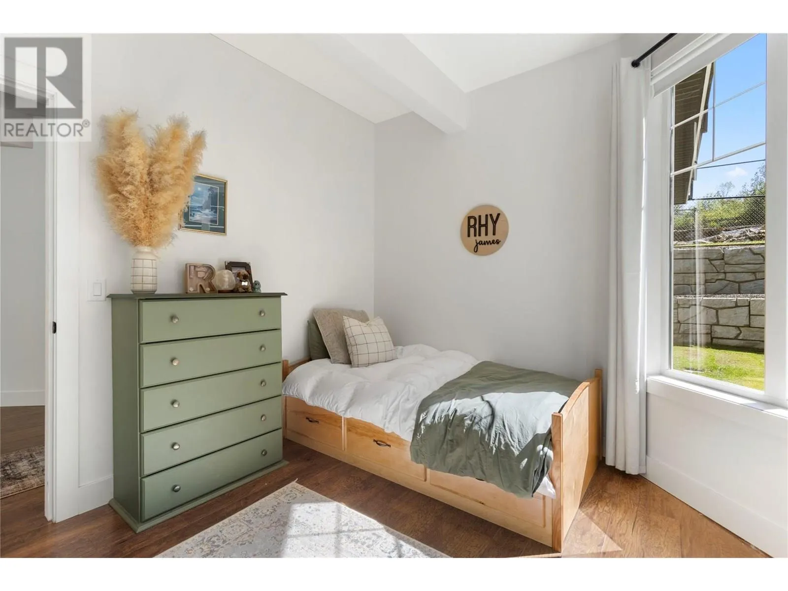 1800 Foothill Road SW