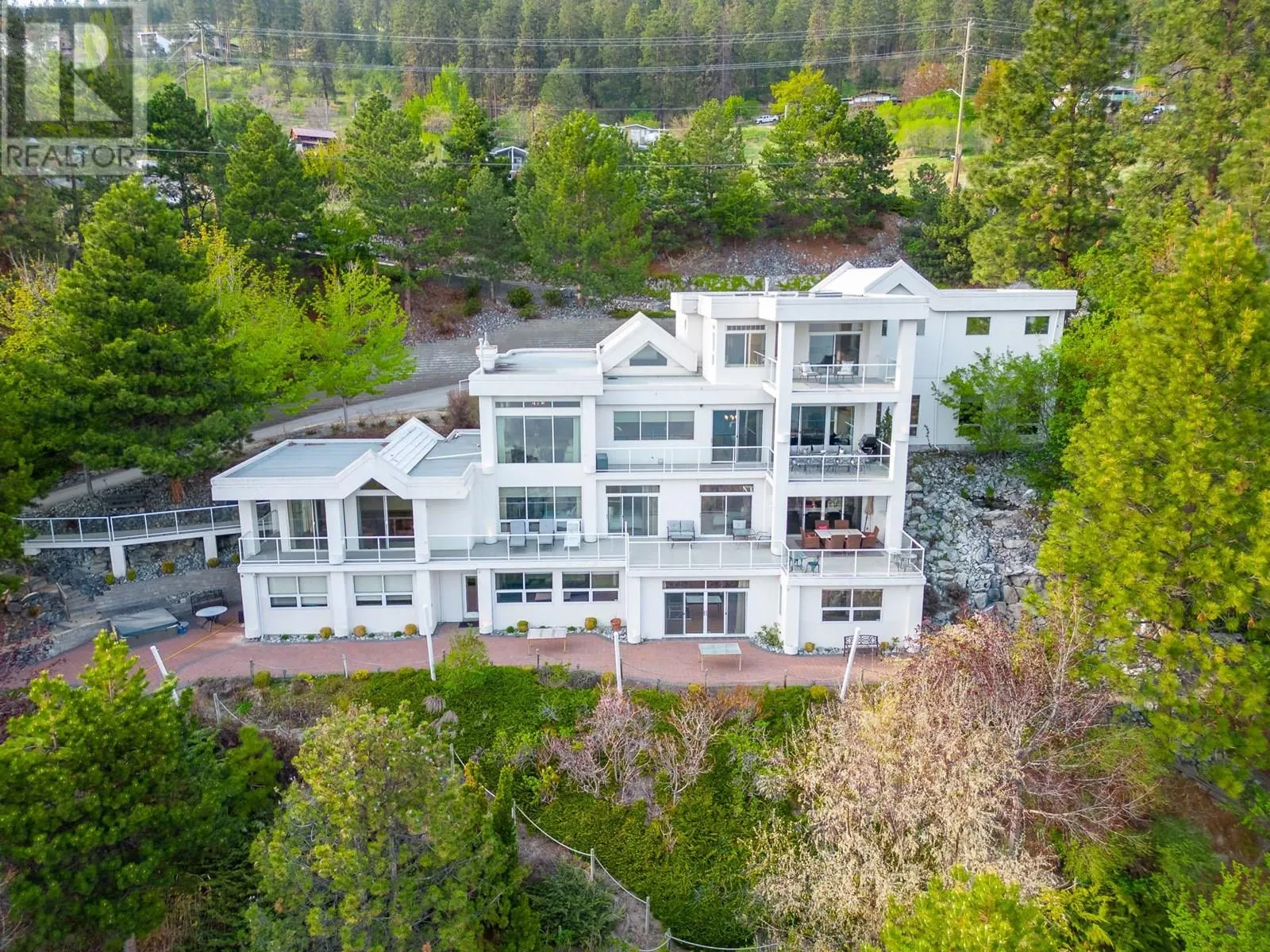 5205 Buchanan Road