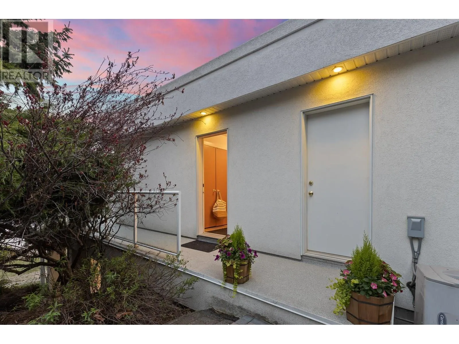5205 Buchanan Road