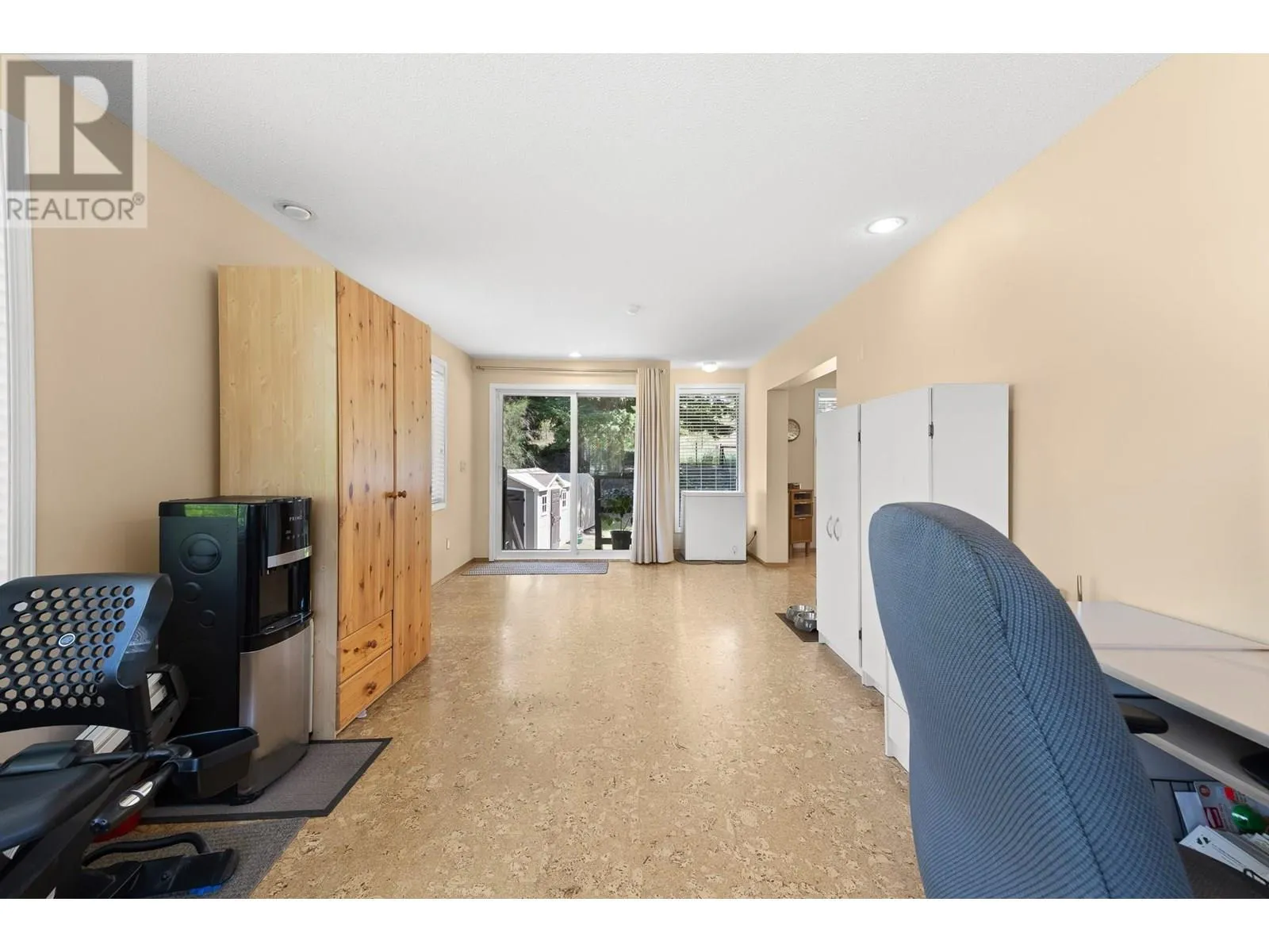 2545 Colleen Road