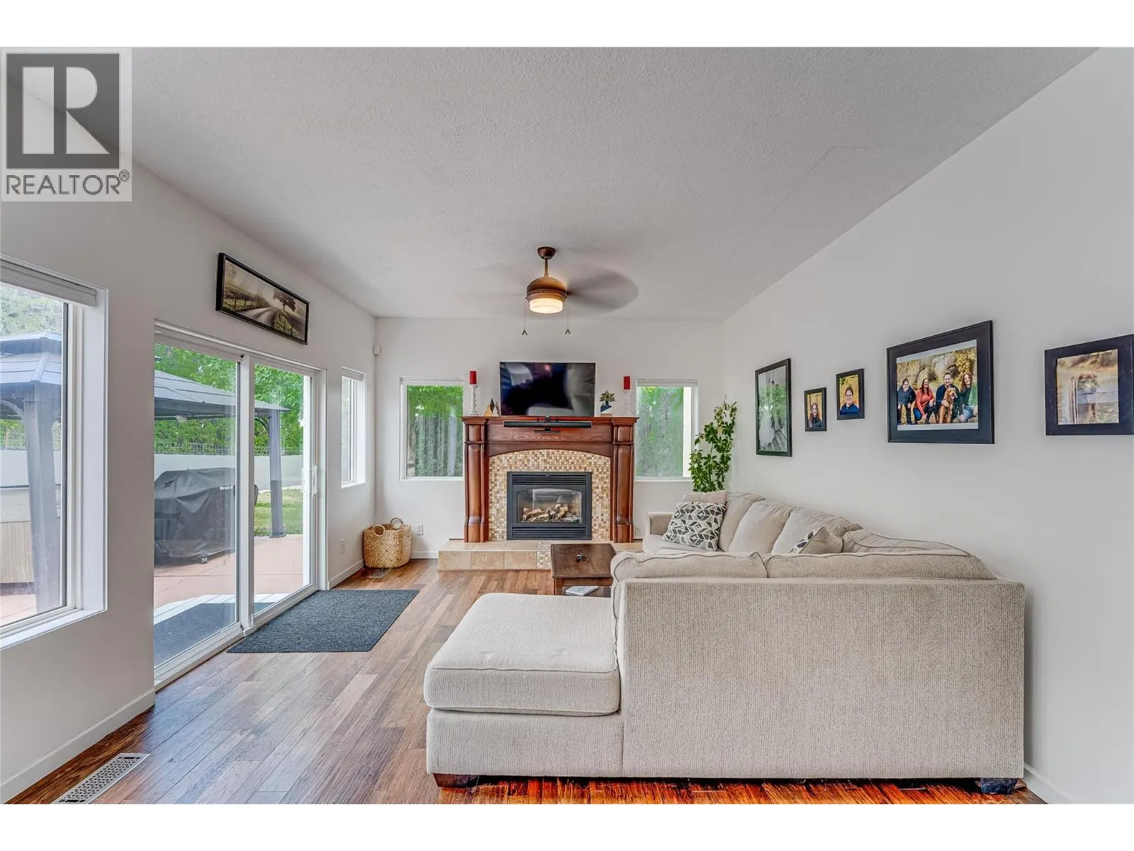 274 Country Estate Place
