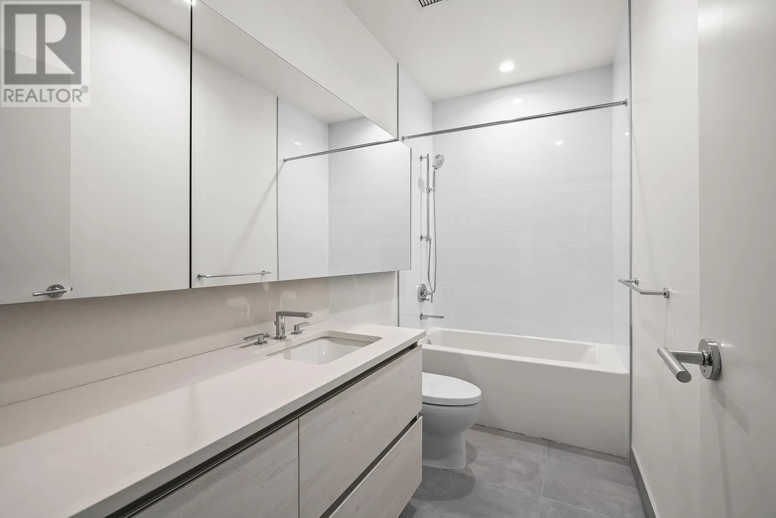 238 Leon Avenue Unit# 2108