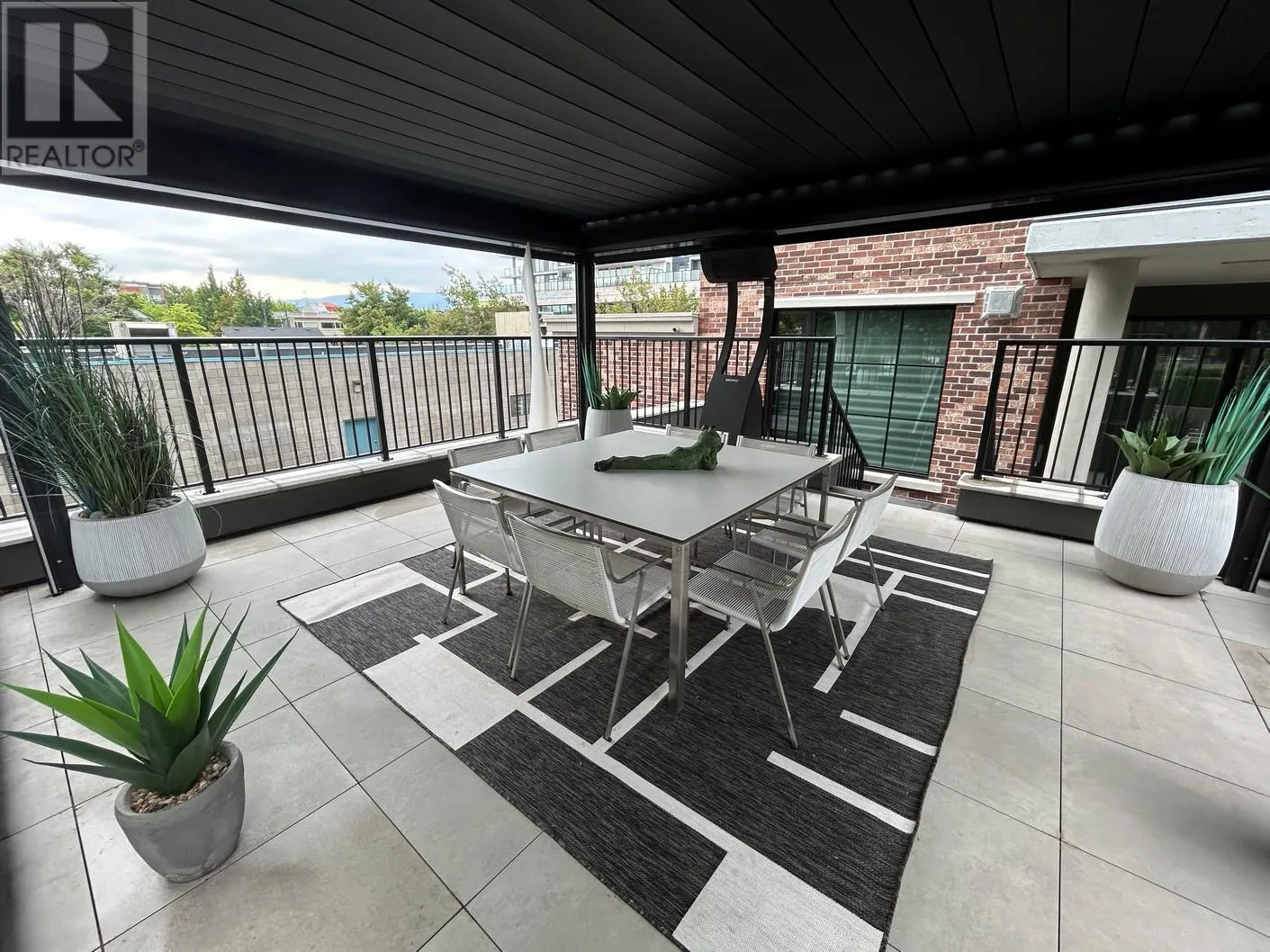 460 Groves Avenue Unit# 104
