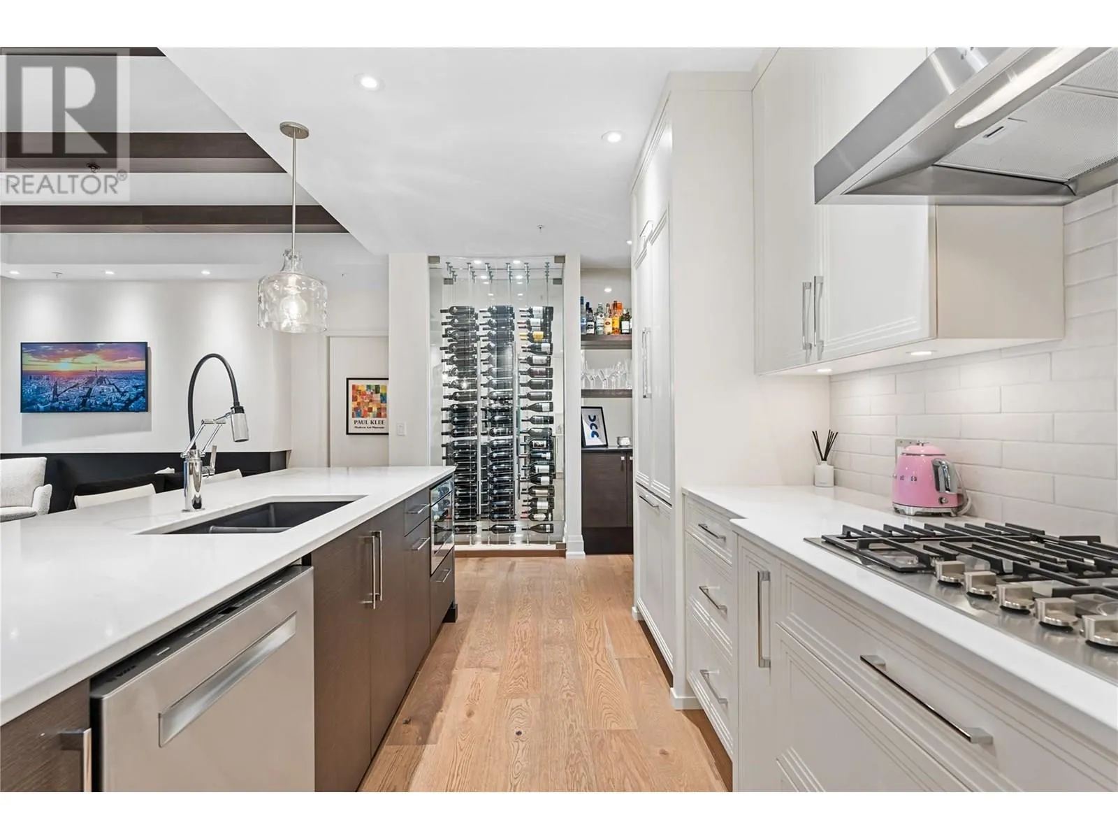 460 Groves Avenue Unit# 104