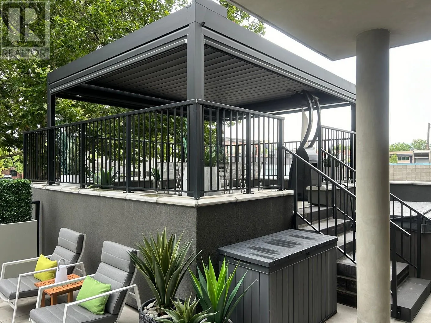 460 Groves Avenue Unit# 104