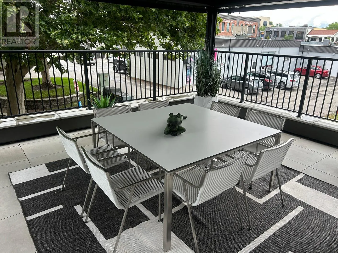 460 Groves Avenue Unit# 104