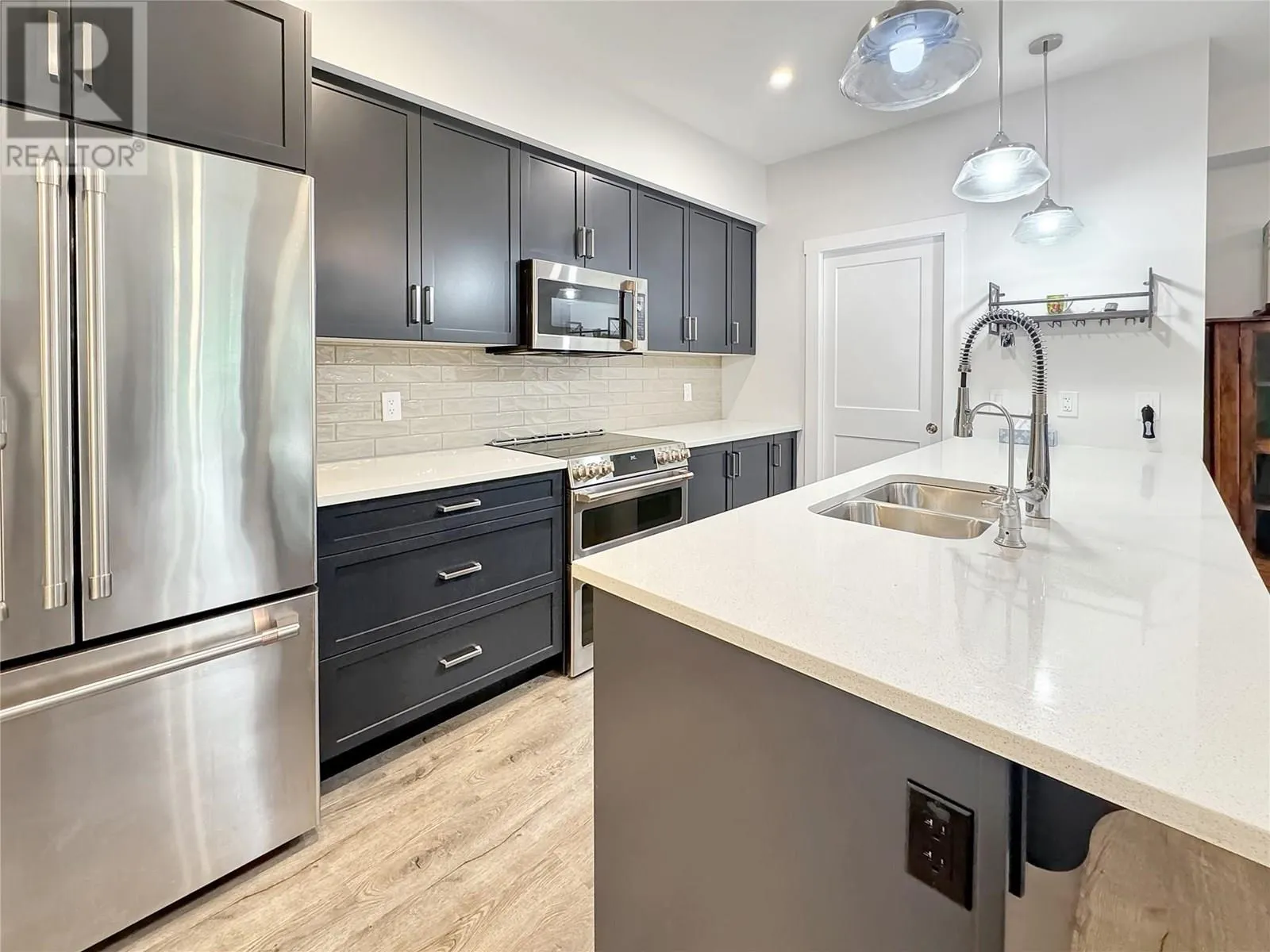 355 Legacy Lookout Unit# 213