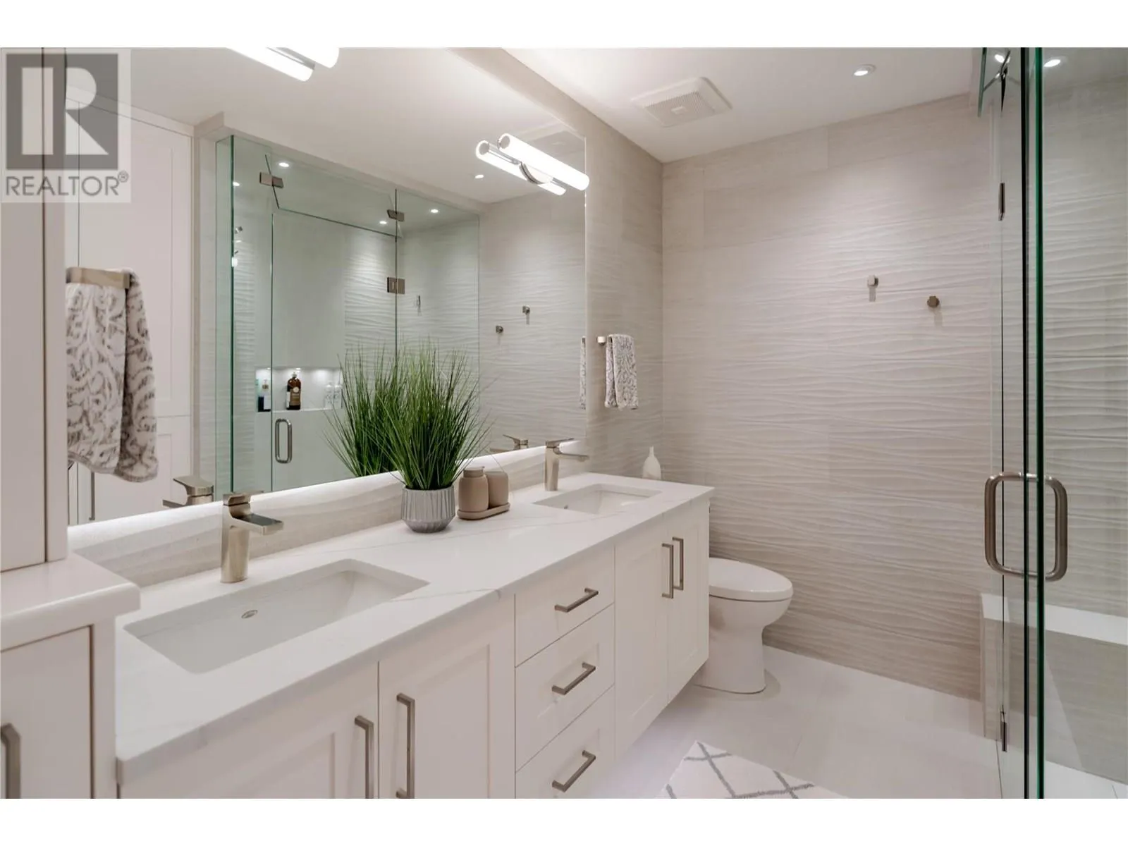 2901 Abbott Street Unit# 201
