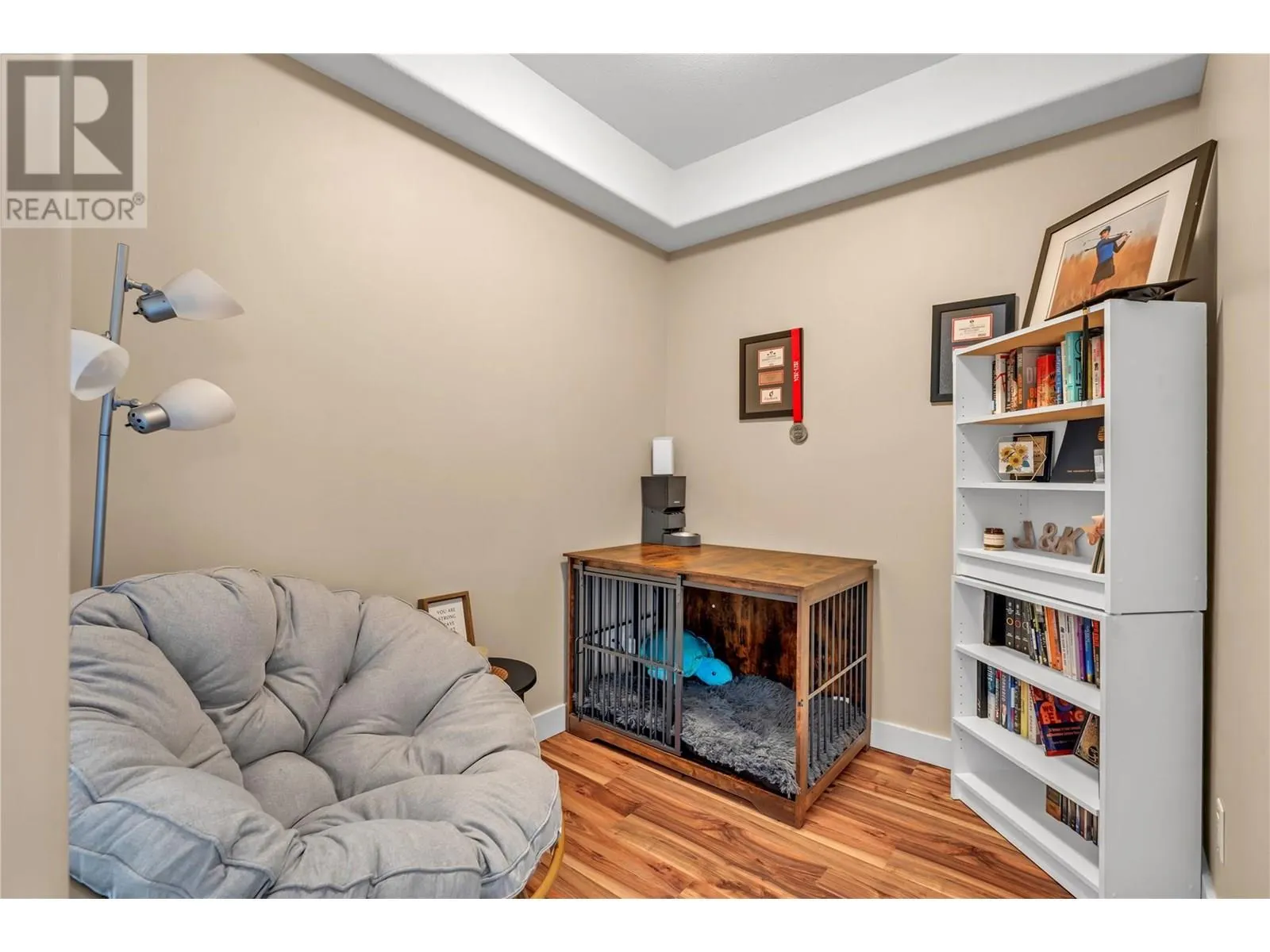 13615 Victoria Road N Unit# 206
