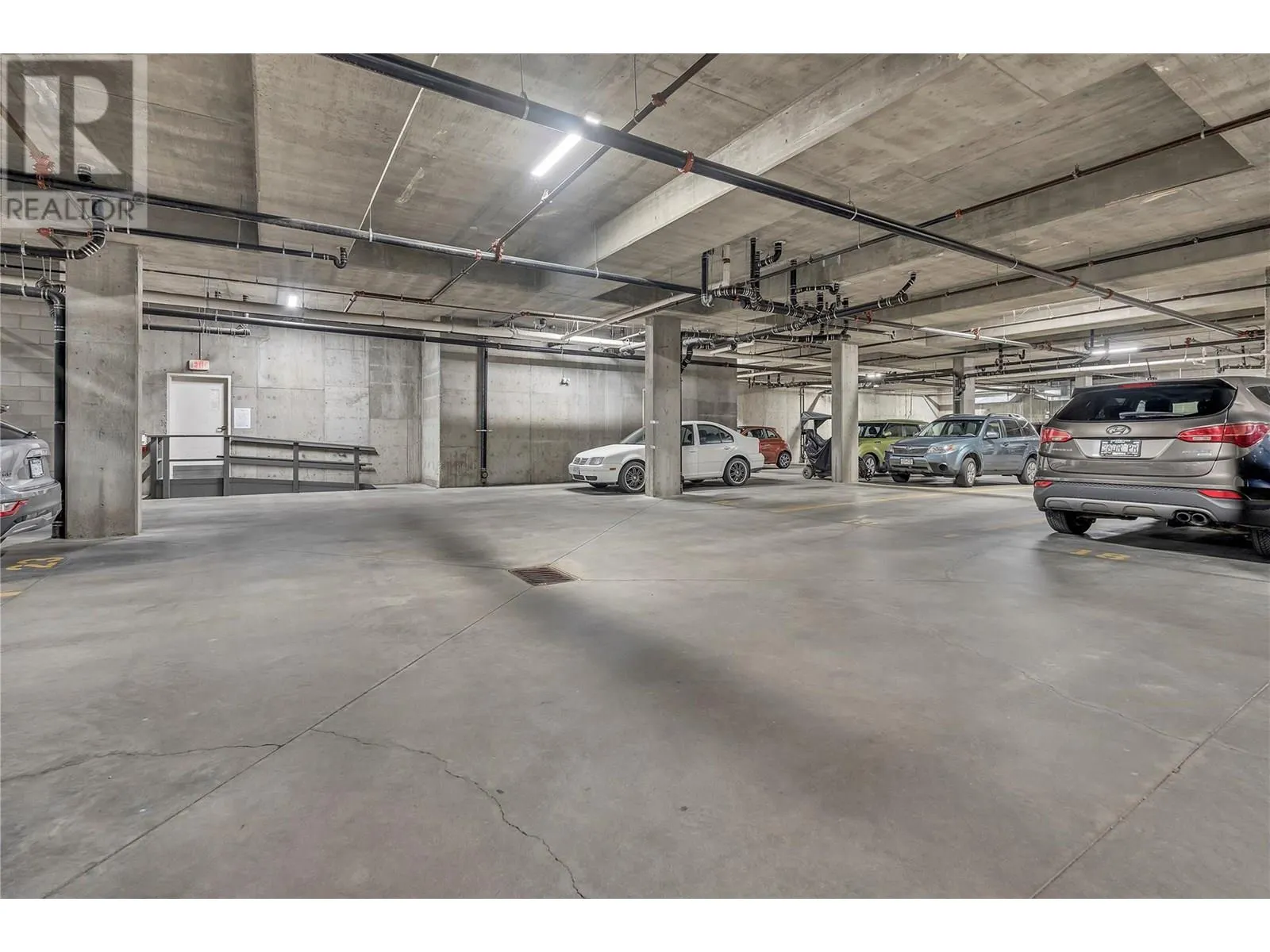 13615 Victoria Road N Unit# 206