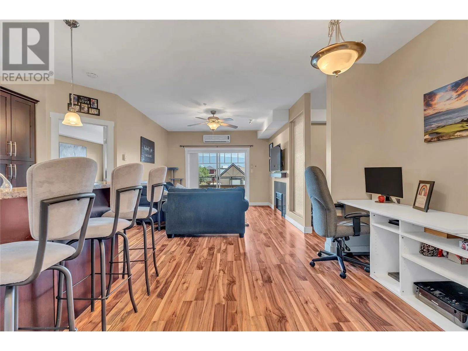 13615 Victoria Road N Unit# 206
