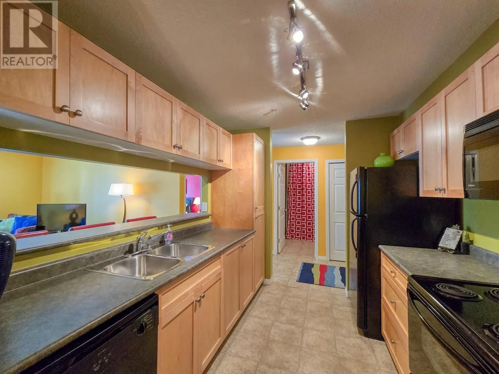 4767 Forsters Landing Road Unit# 205