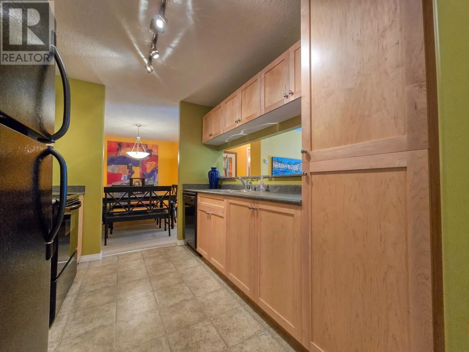 4767 Forsters Landing Road Unit# 205