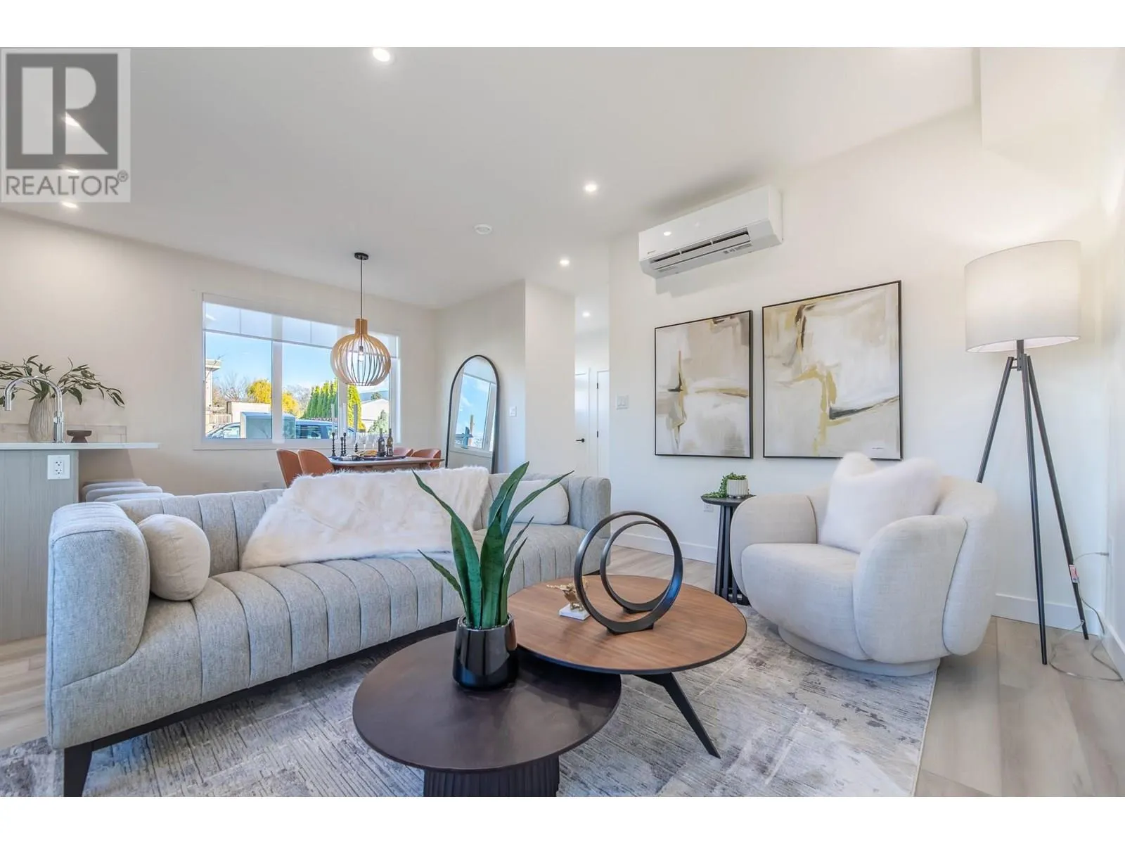 460 Conklin Avenue Unit# 102