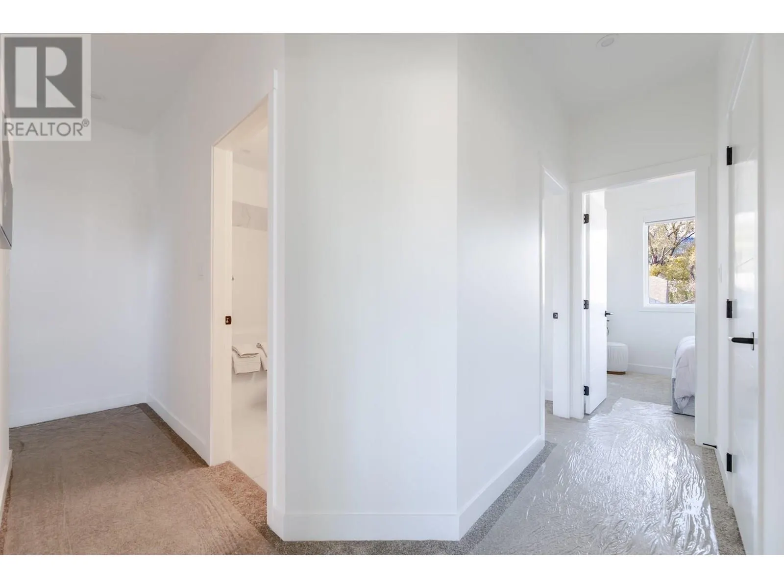 460 Conklin Avenue Unit# 105