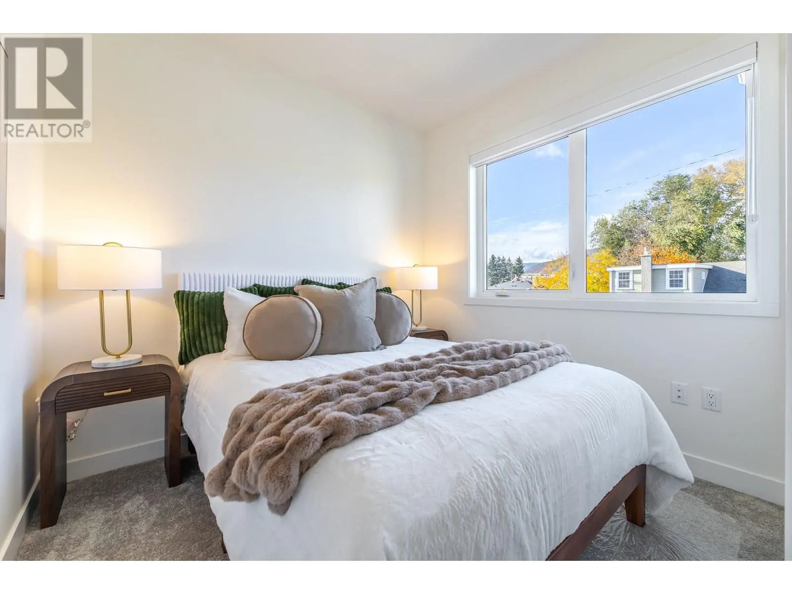 460 Conklin Avenue Unit# 105